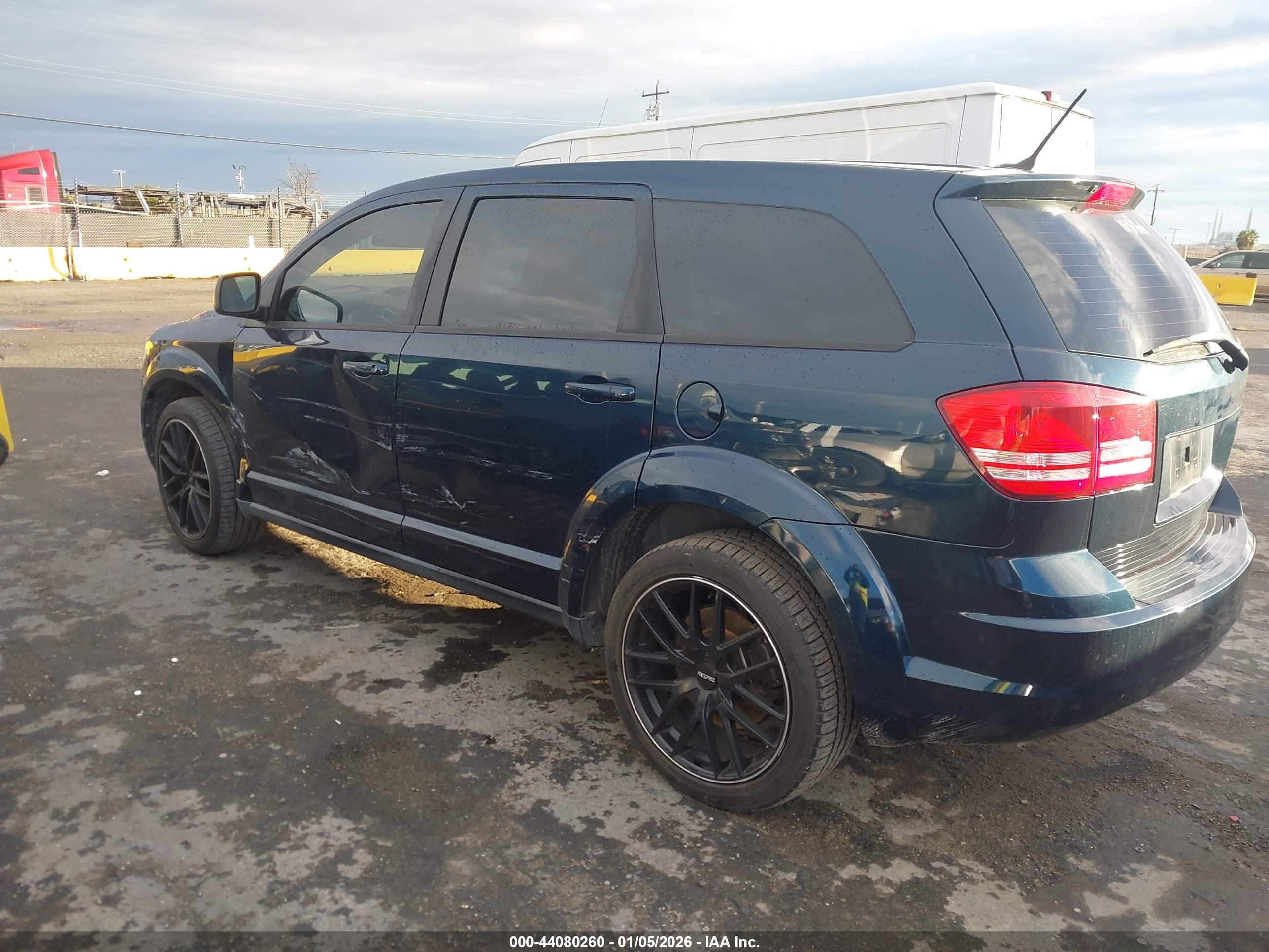 DODGE JOURNEY image 3