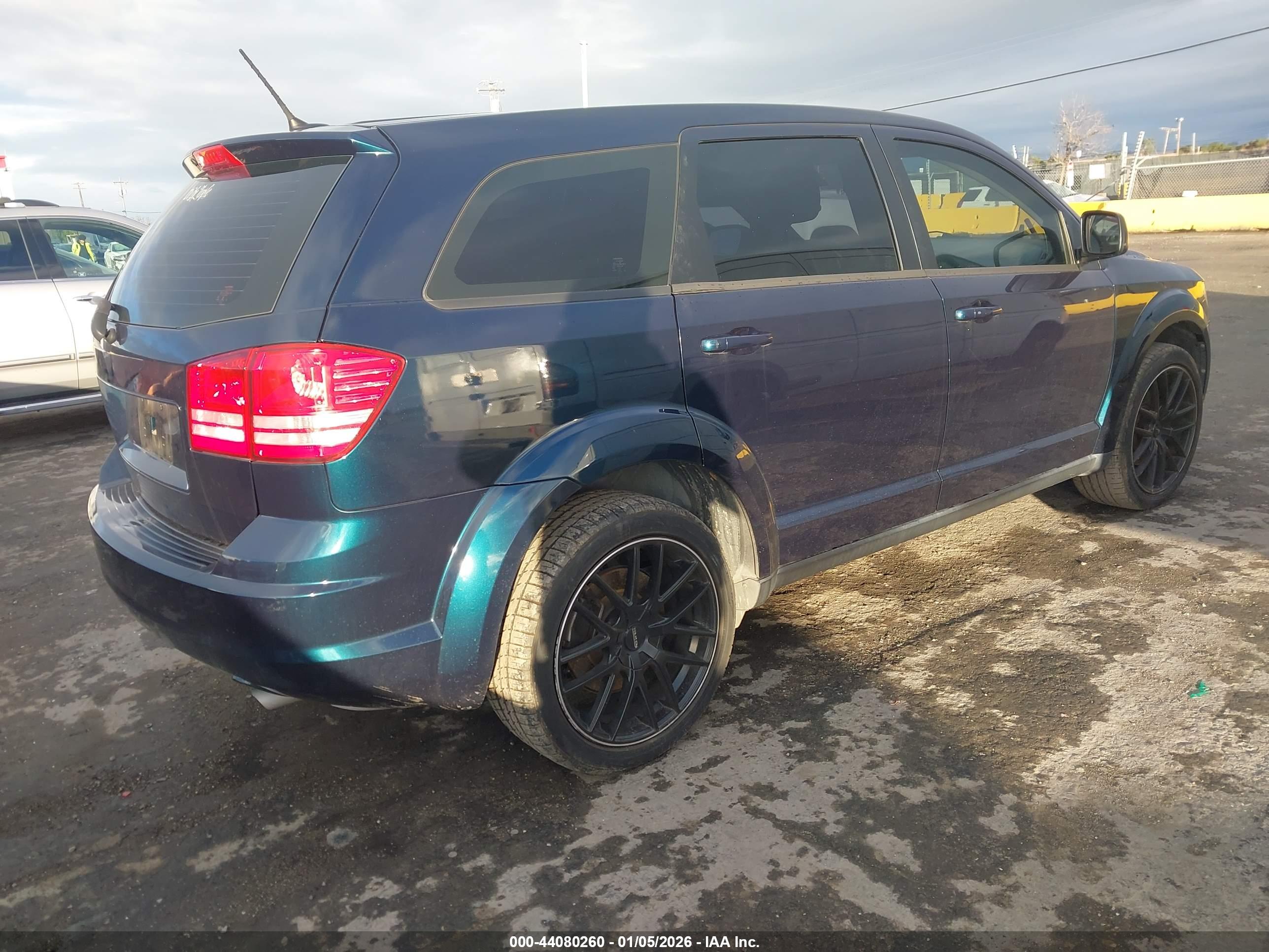 DODGE JOURNEY image 4