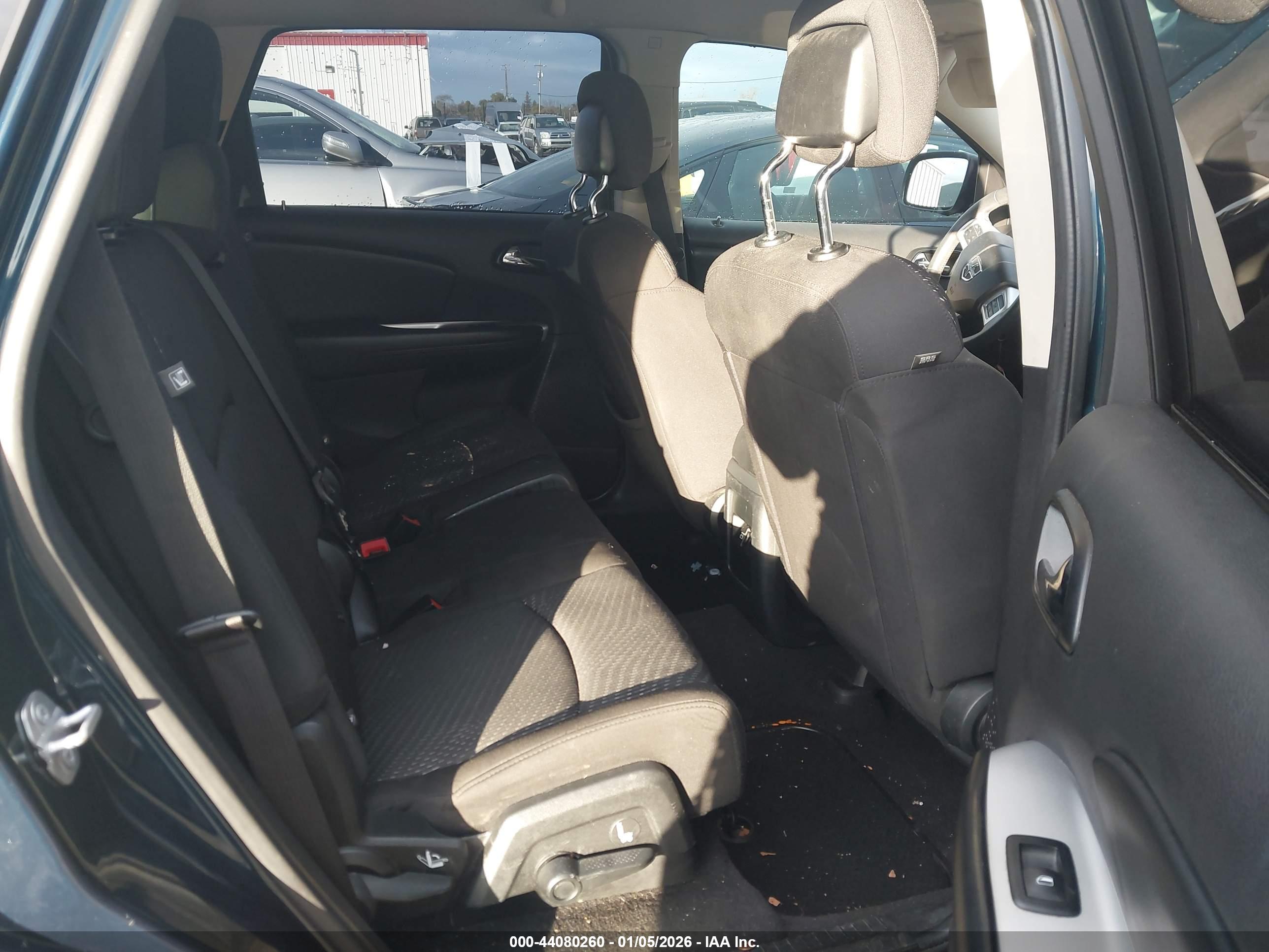 DODGE JOURNEY image 8