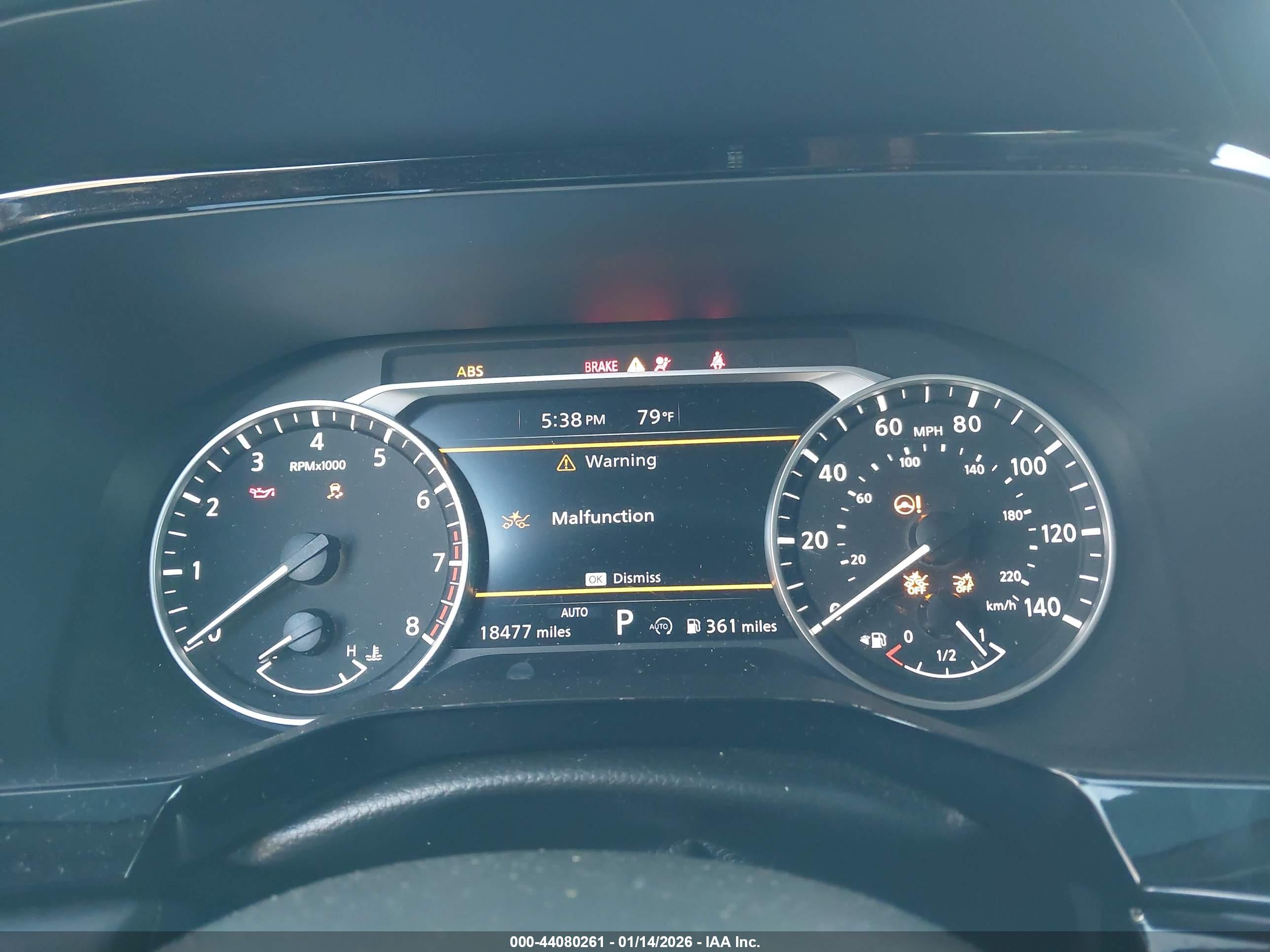 NISSAN PATHFINDER image 7