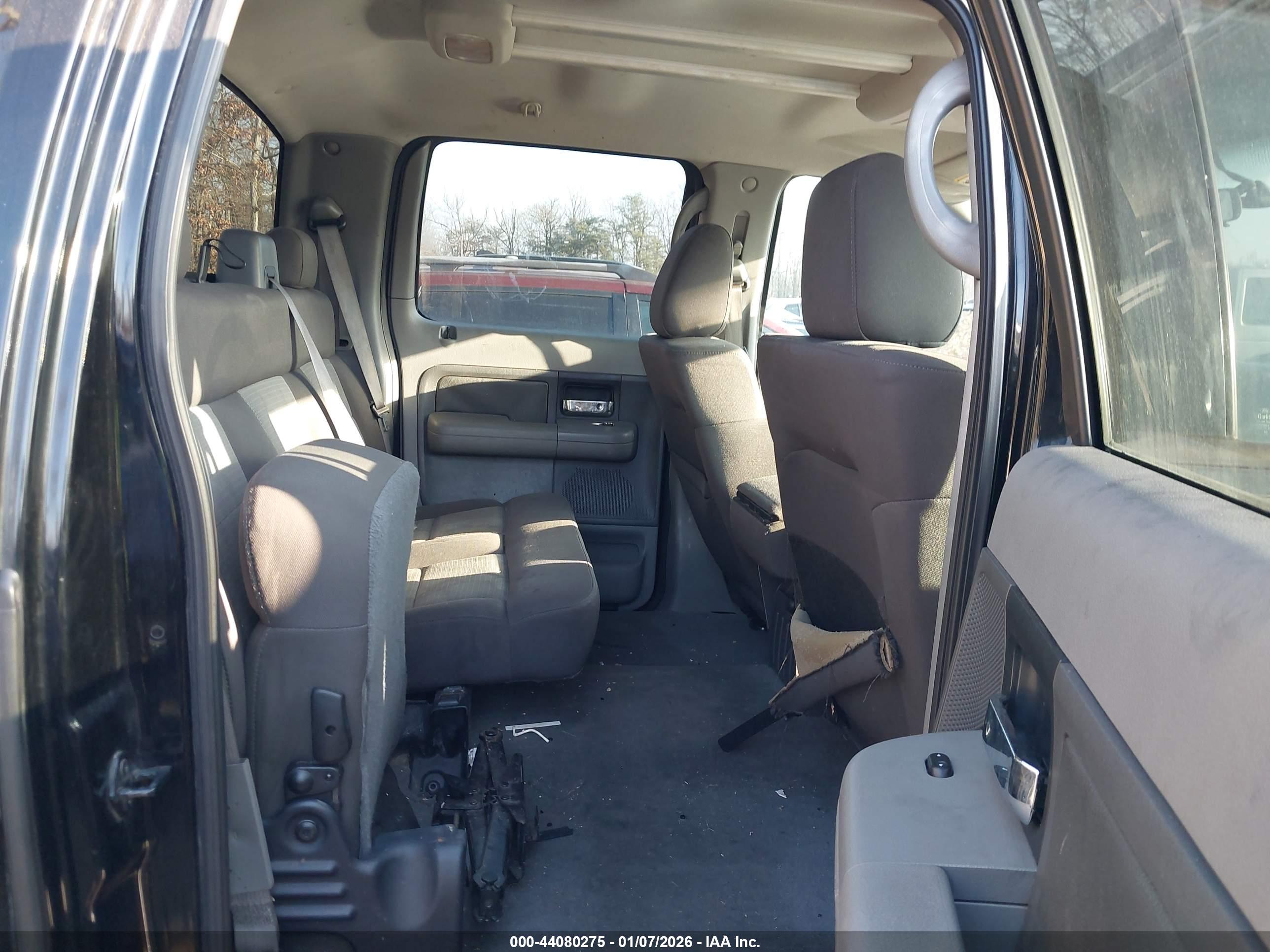 FORD F-150 image 8