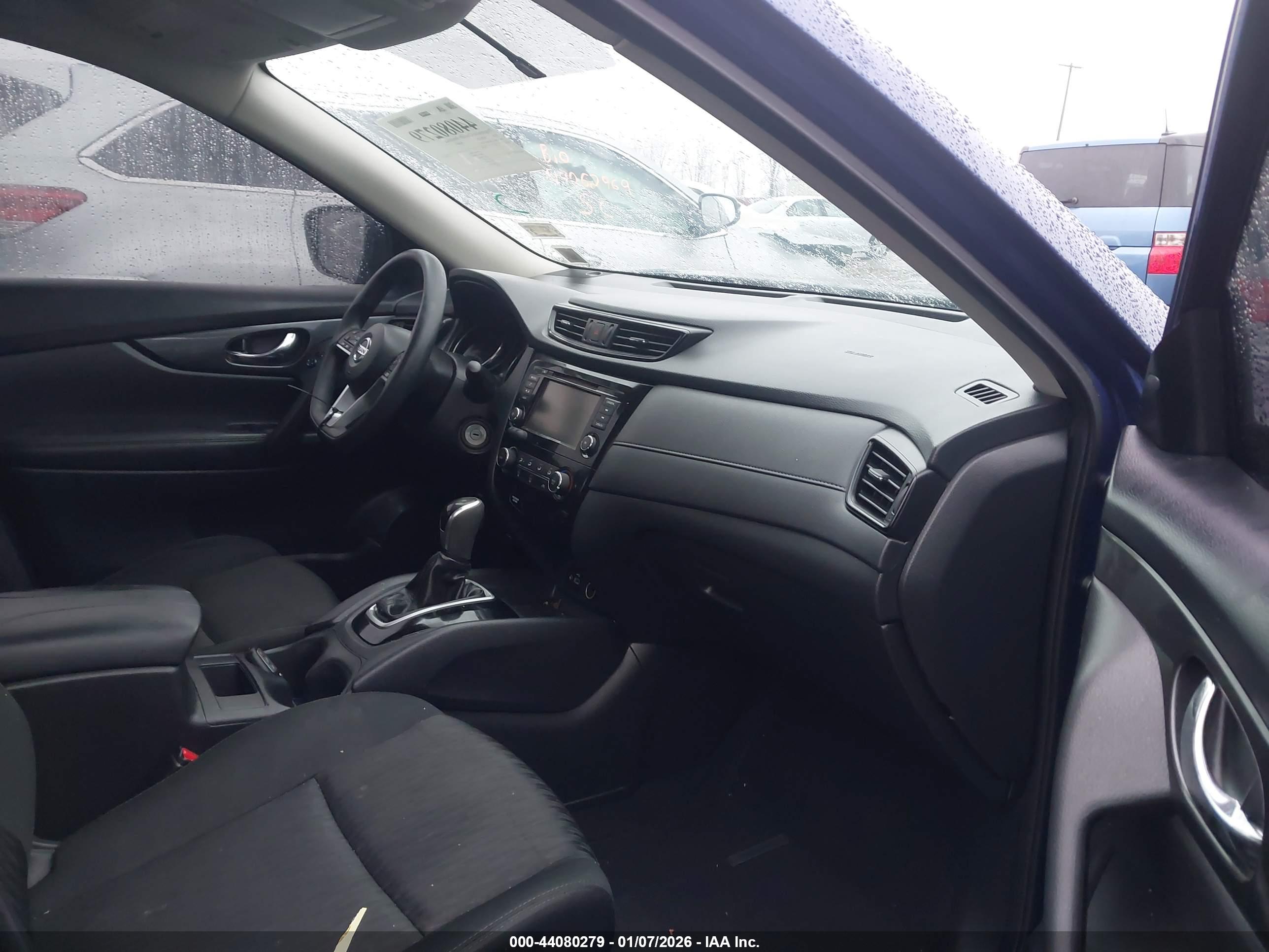 NISSAN ROGUE image 5