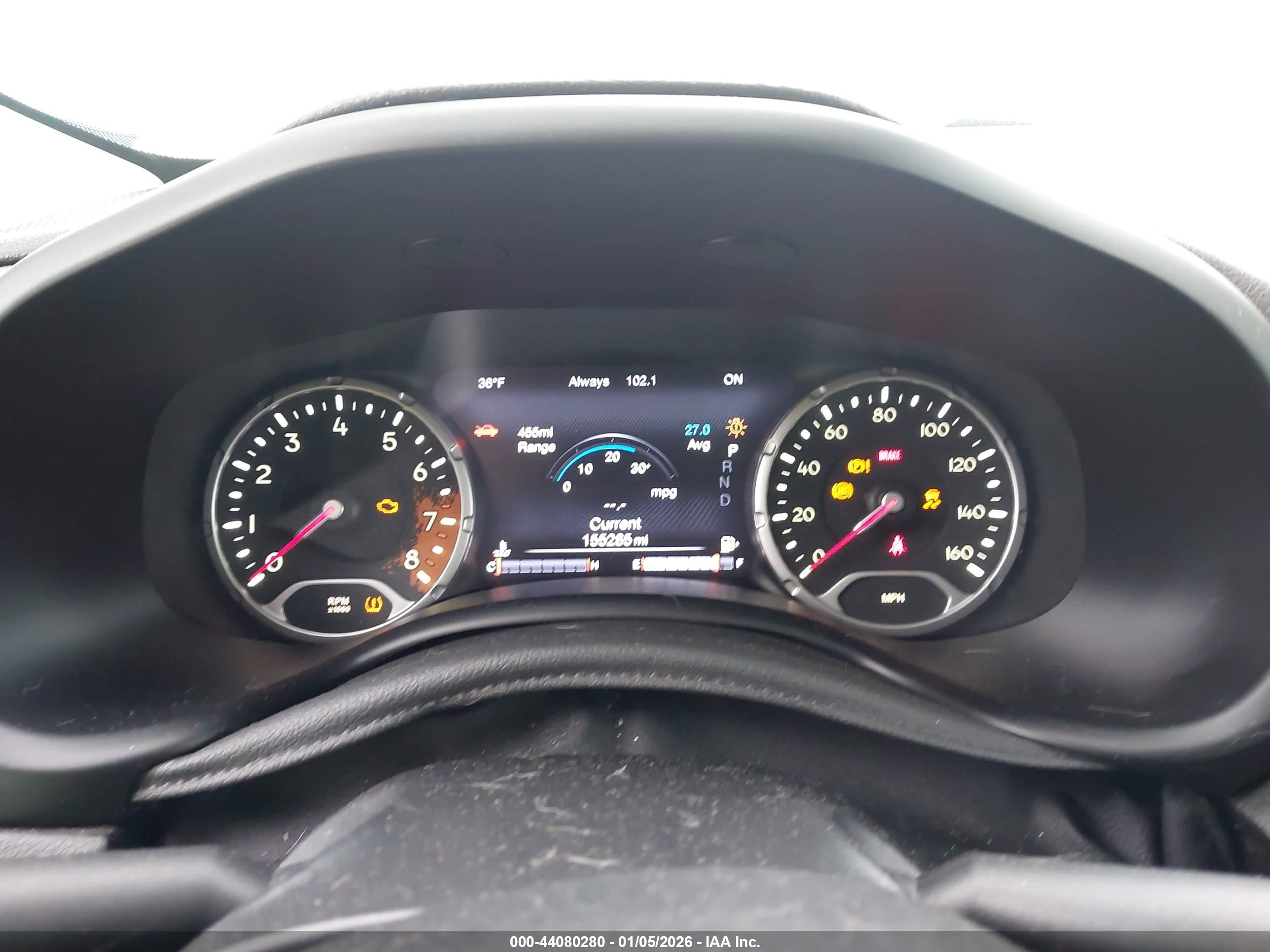 JEEP RENEGADE image 7
