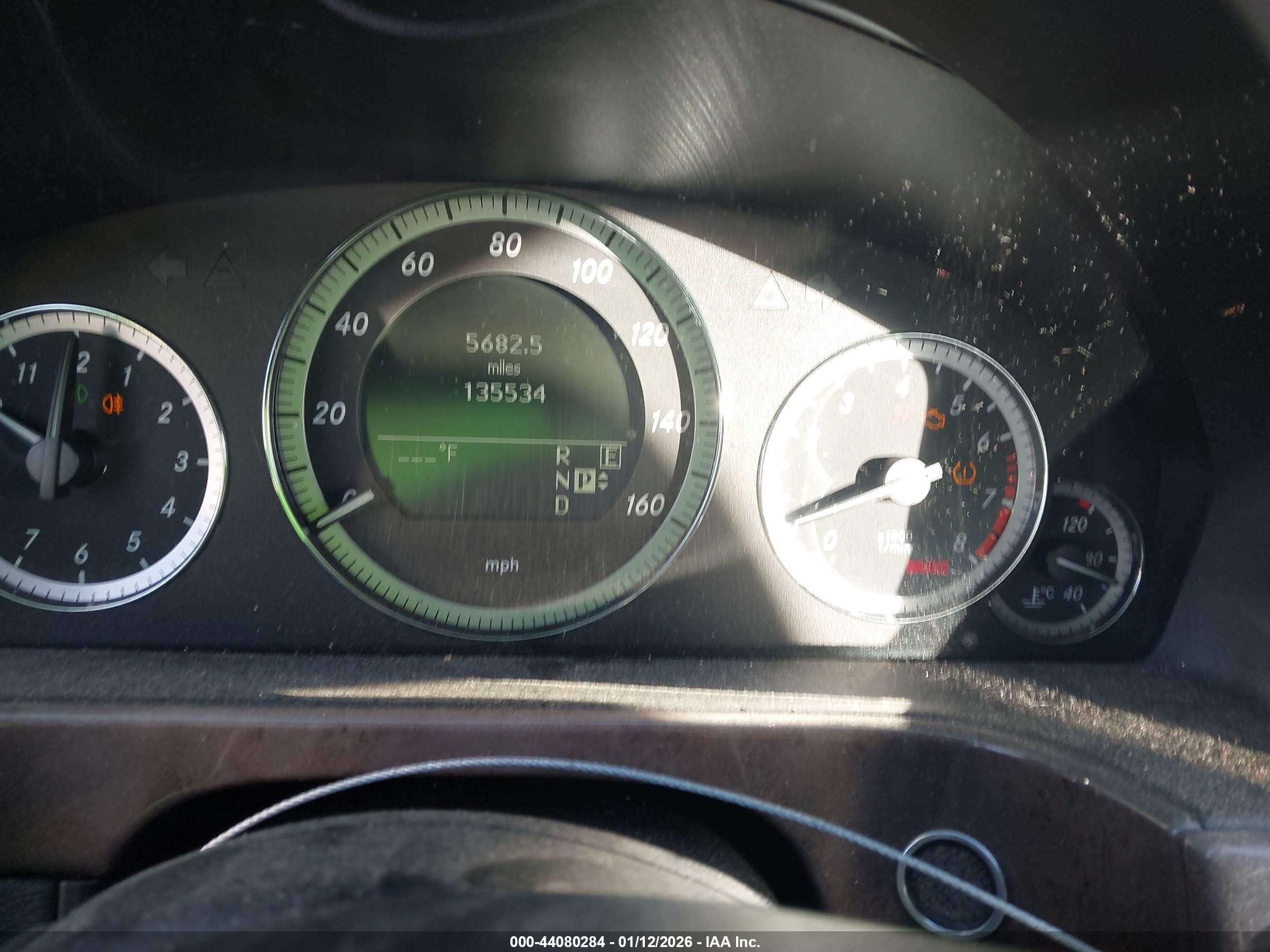 MERCEDES-BENZ E image 7
