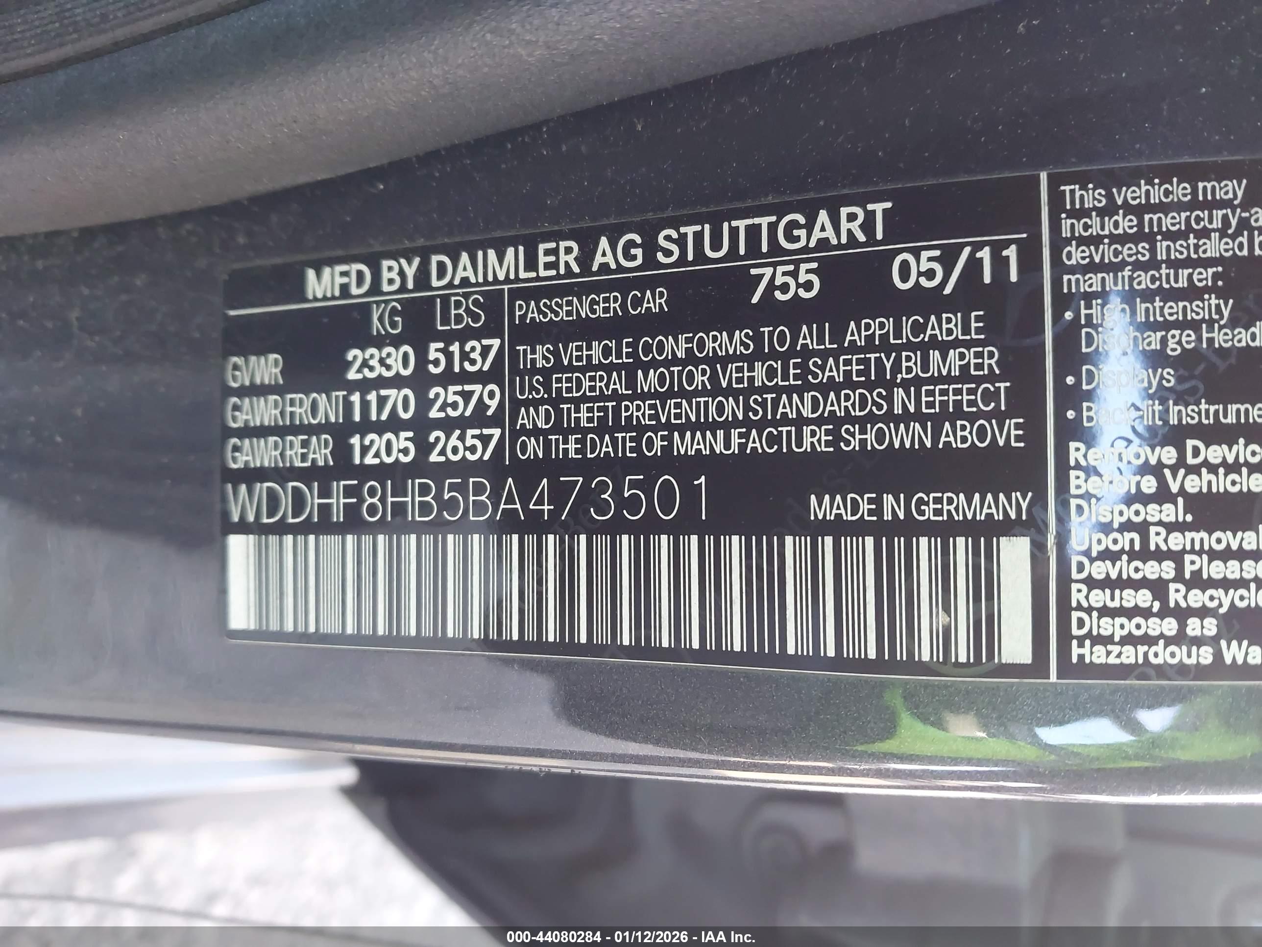 MERCEDES-BENZ E image 9