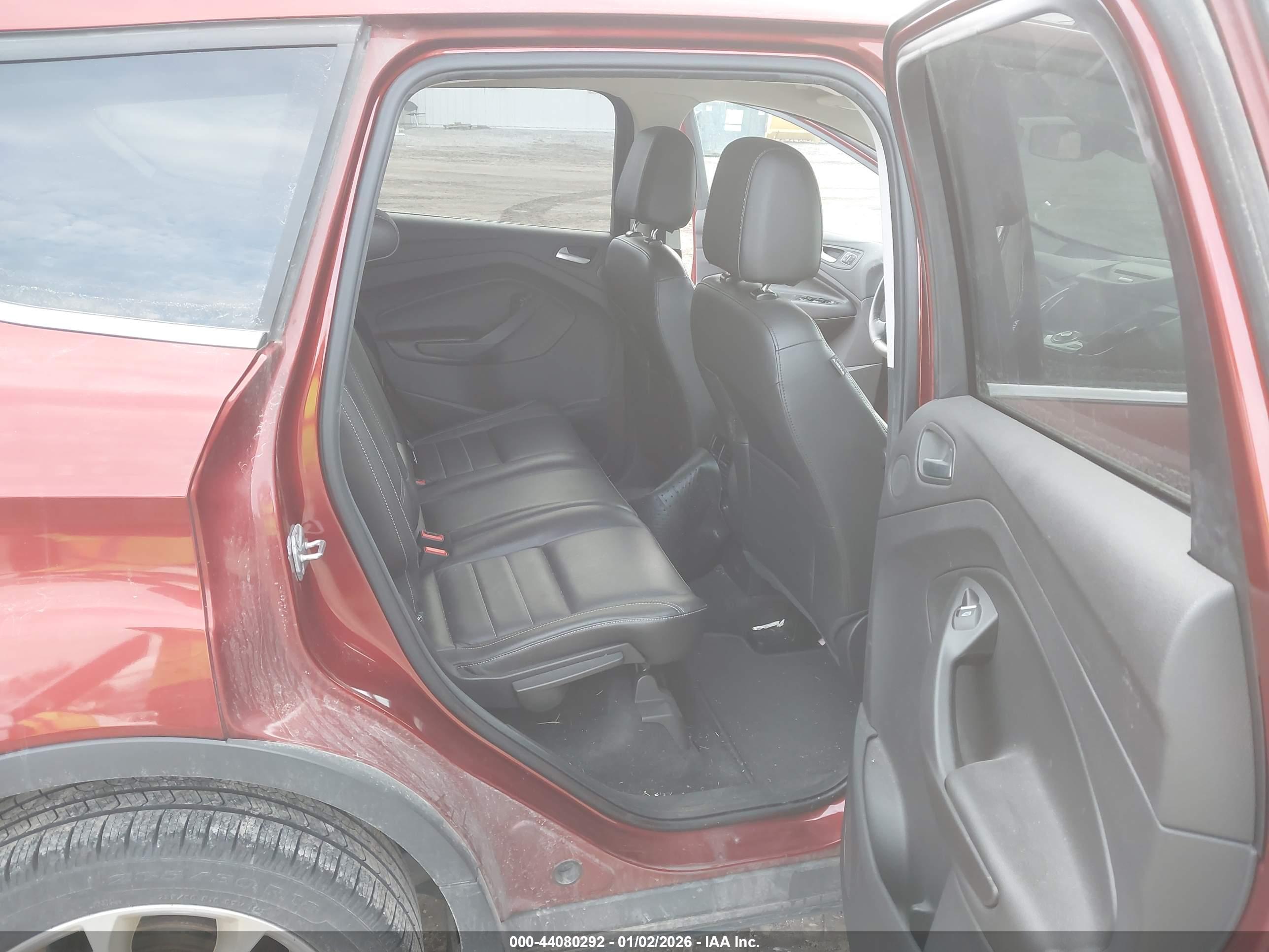 FORD ESCAPE image 8
