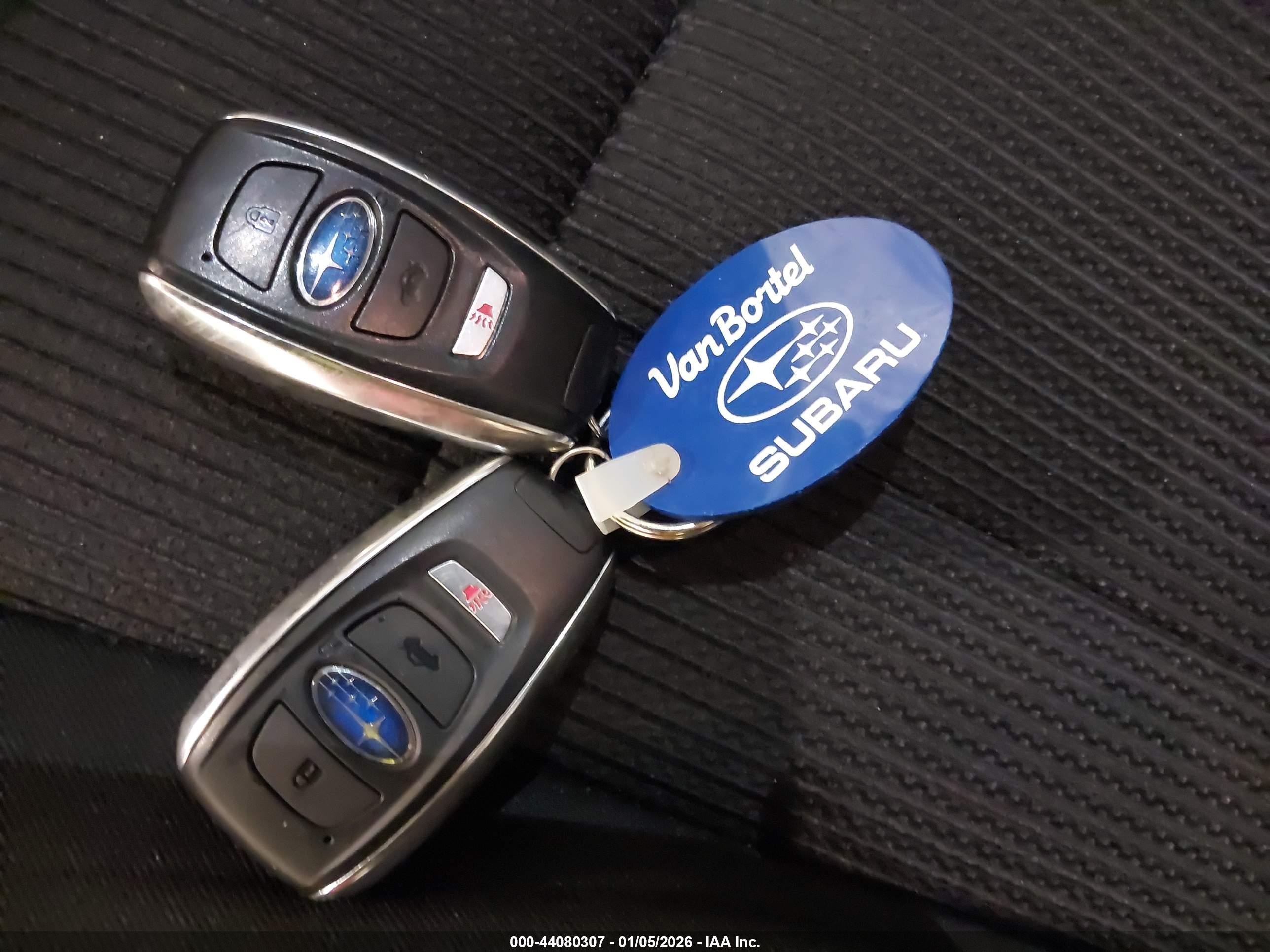 SUBARU LEGACY image 11