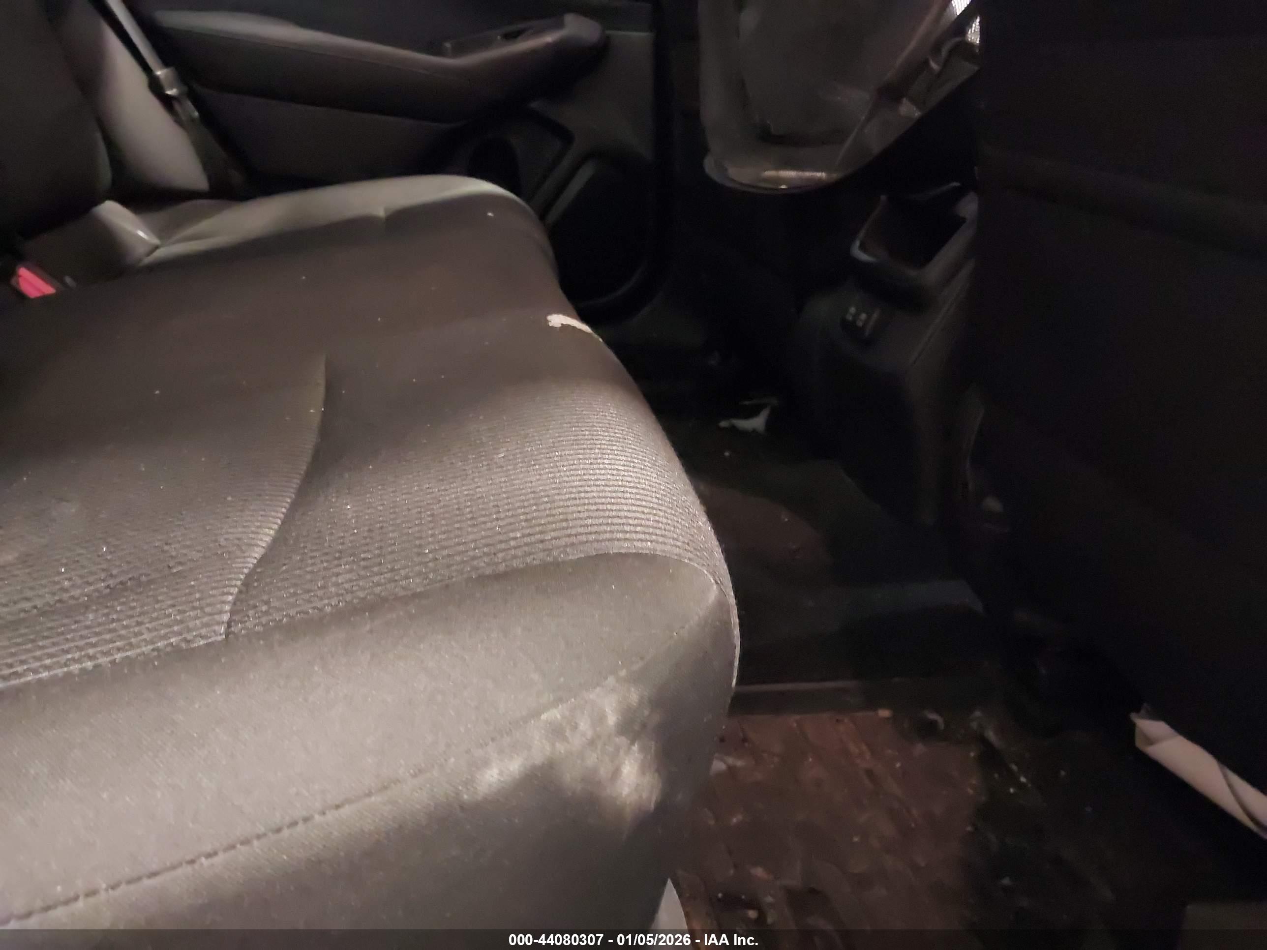 SUBARU LEGACY image 8