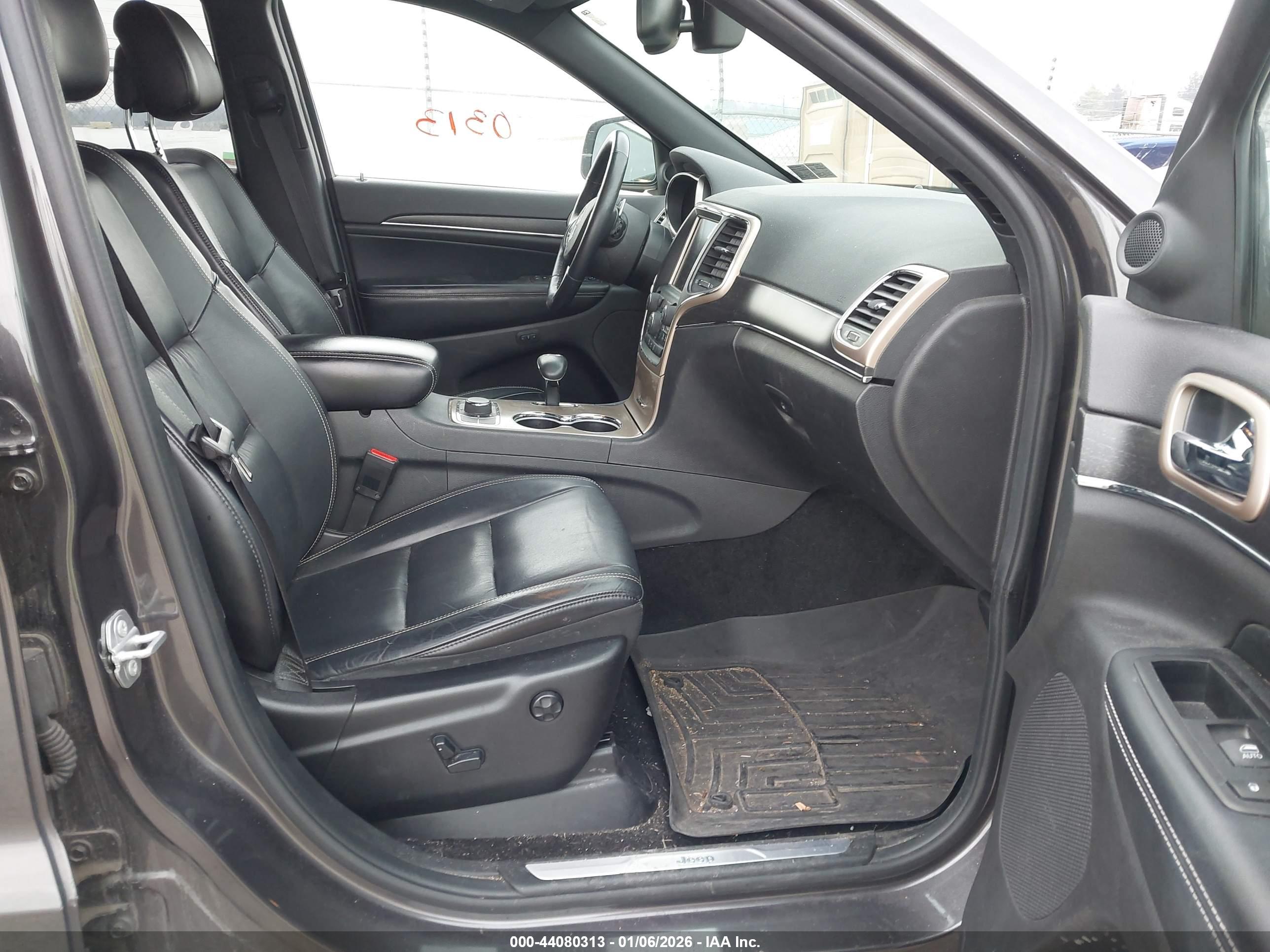 JEEP GRAND image 5