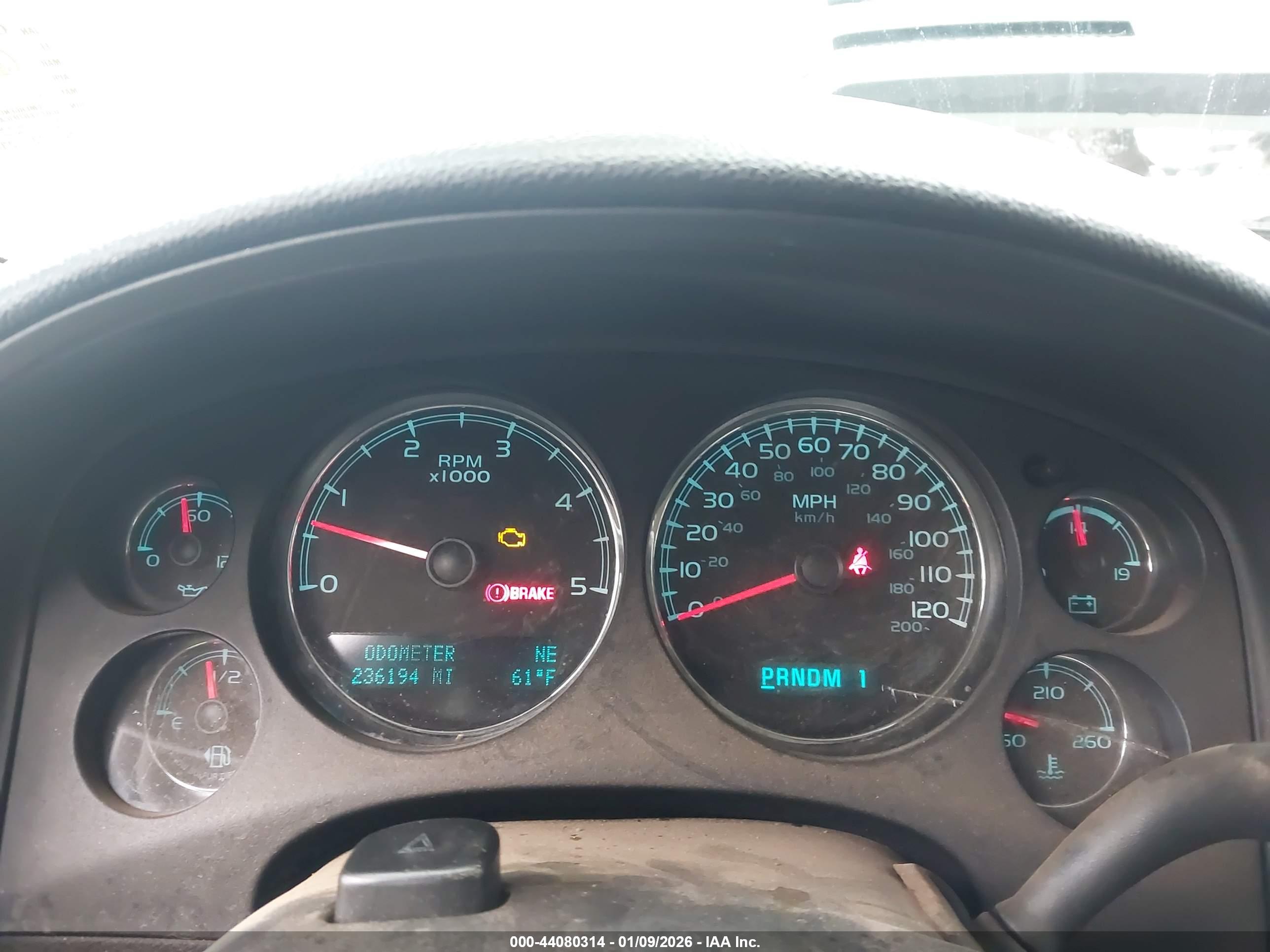 GMC SIERRA image 6