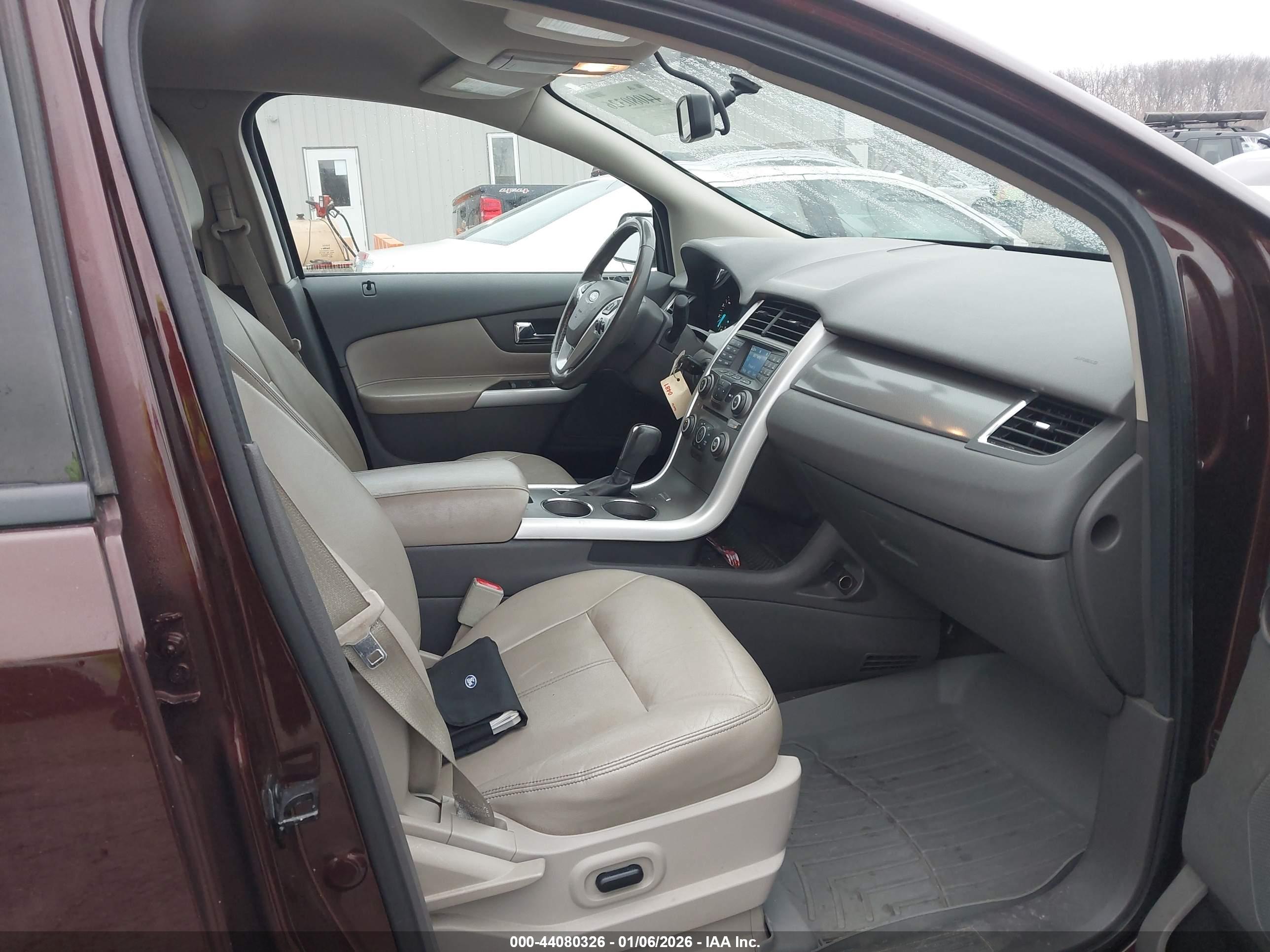 FORD EDGE image 5