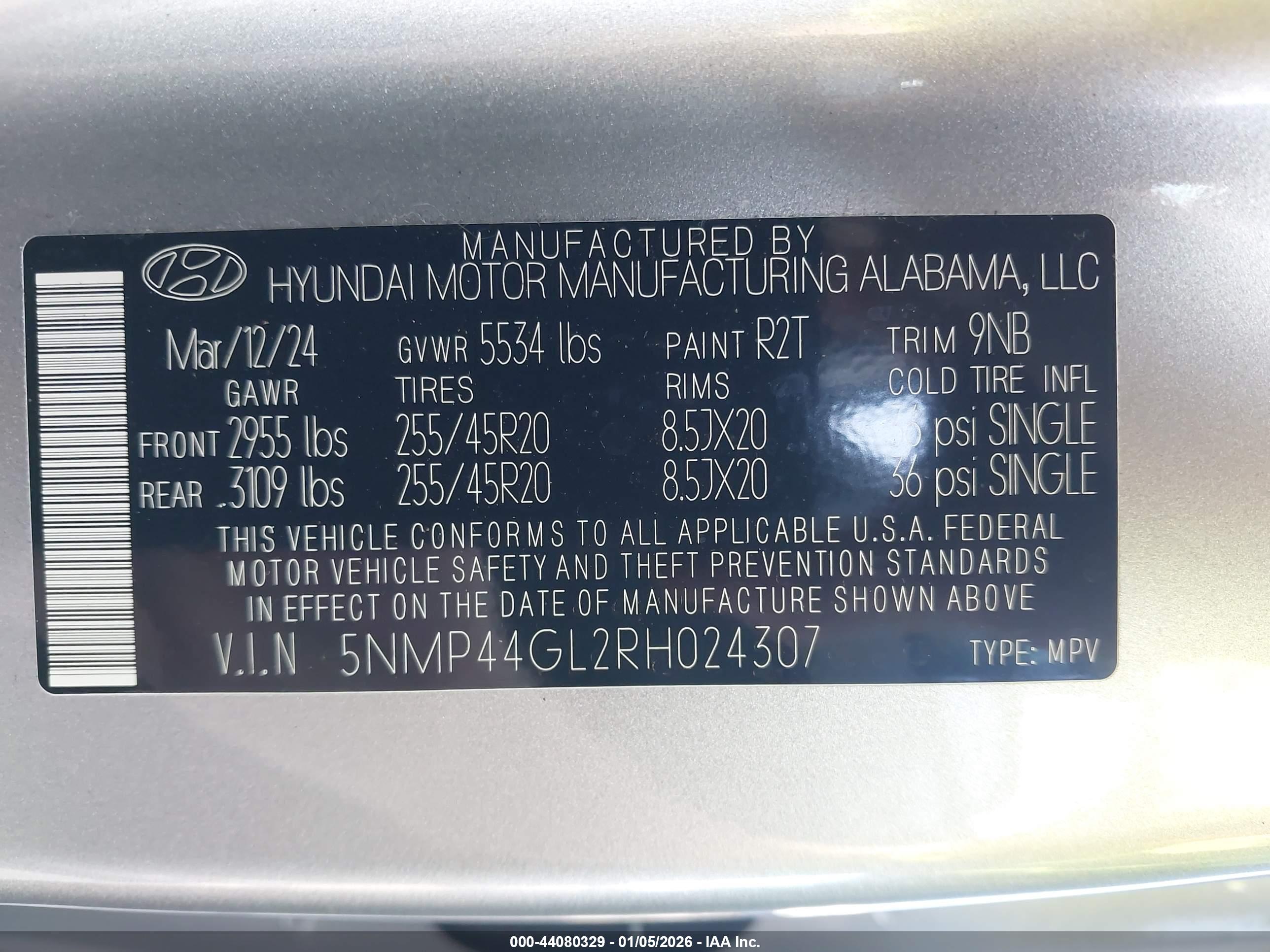 HYUNDAI SANTA image 9