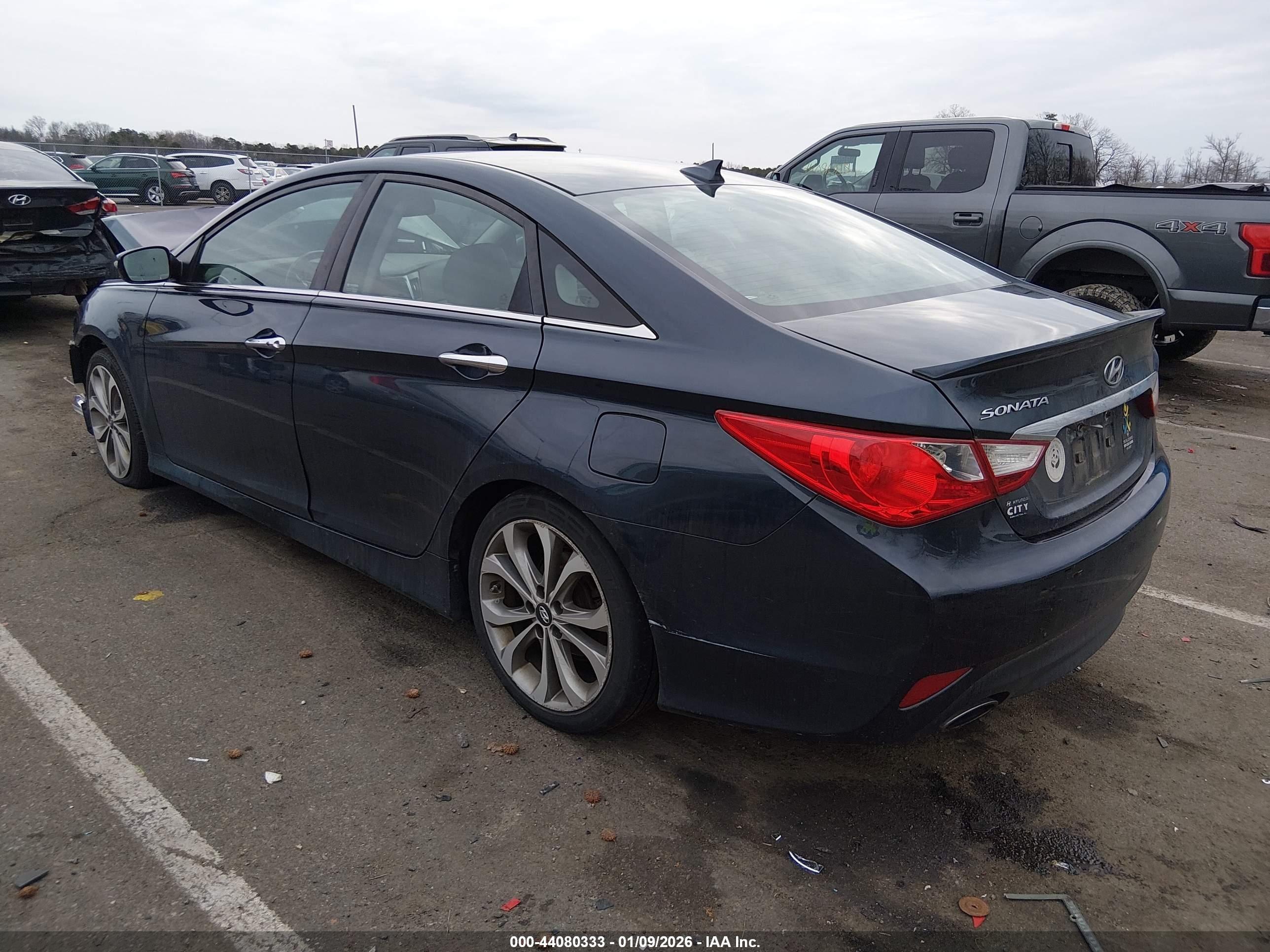 HYUNDAI SONATA image 3