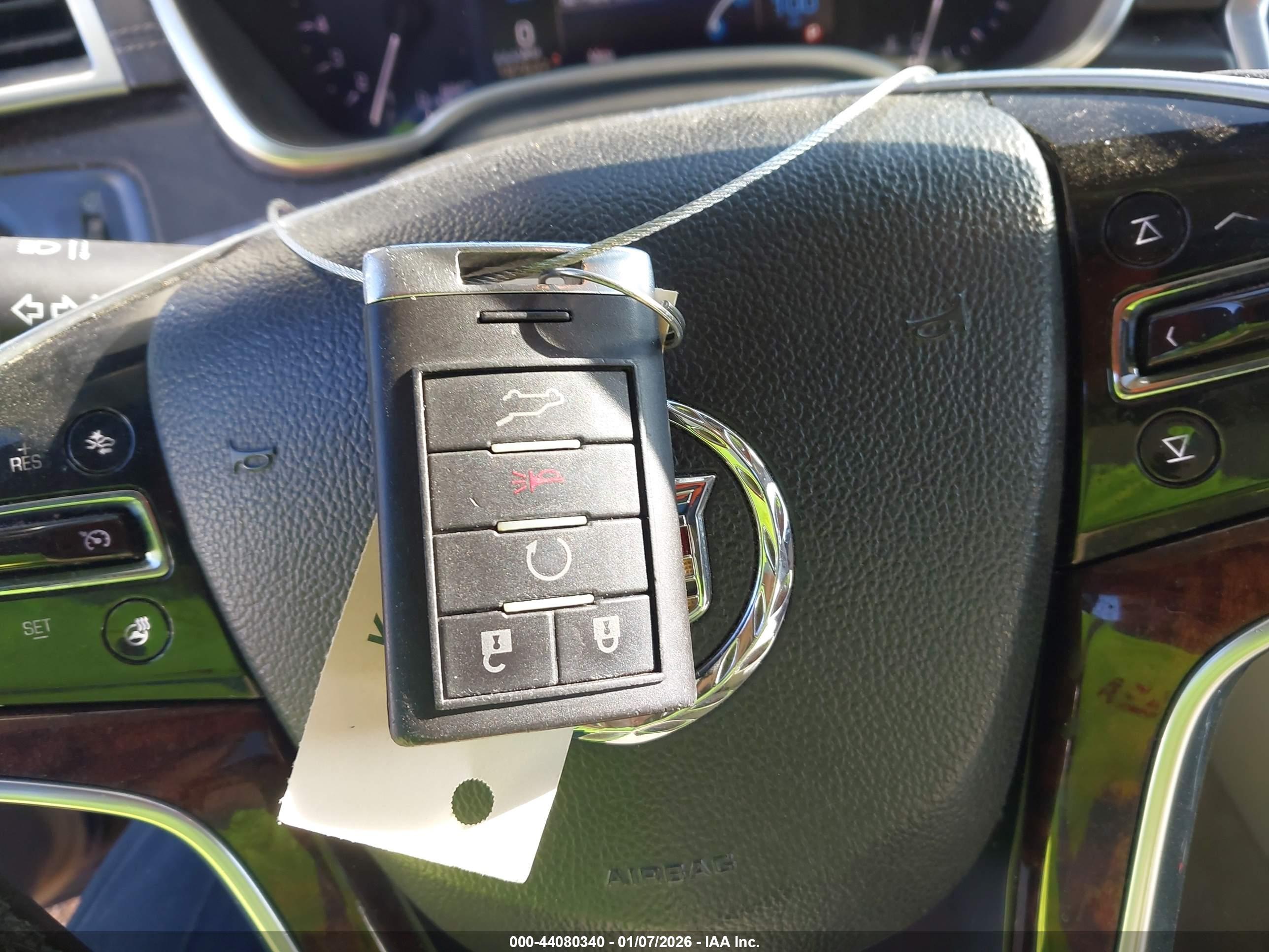 CADILLAC SRX image 11