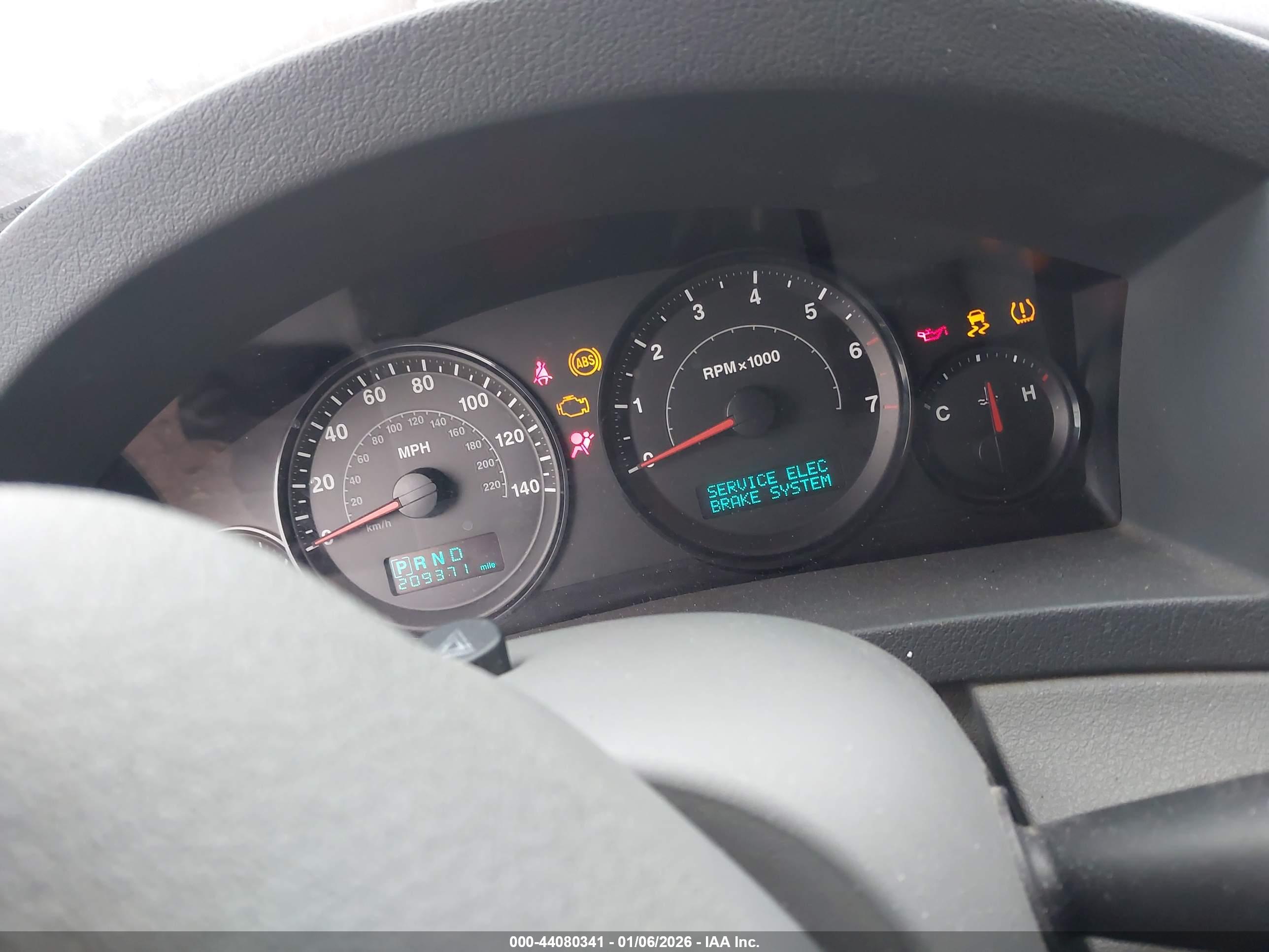 JEEP GRAND image 7