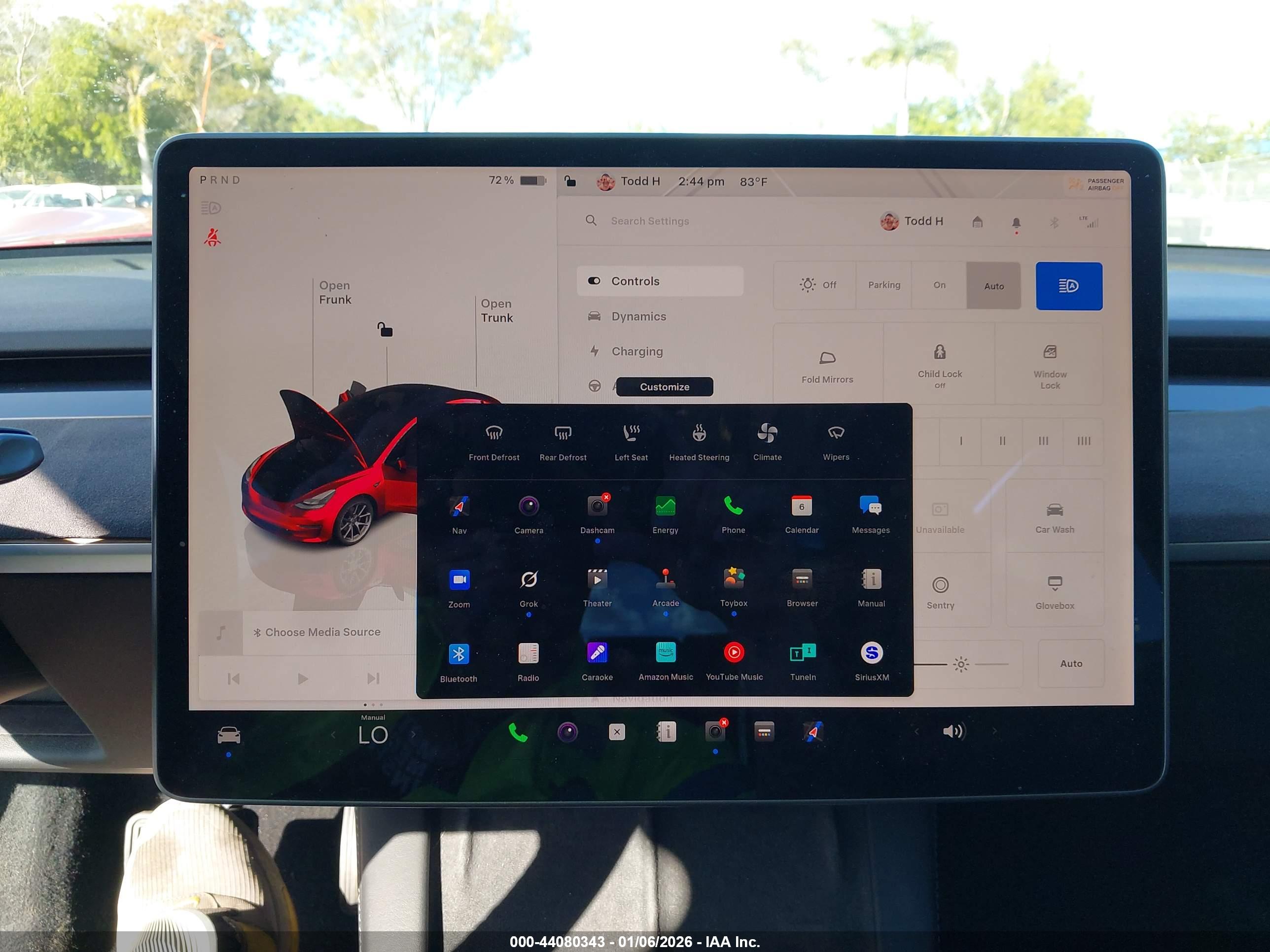 TESLA MODEL image 7