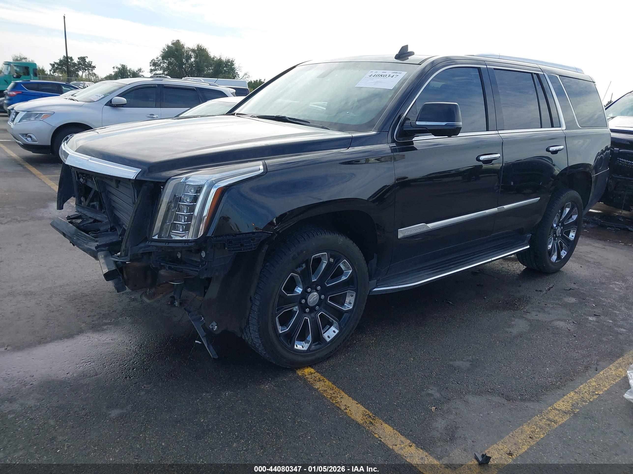 CADILLAC ESCALADE image 2