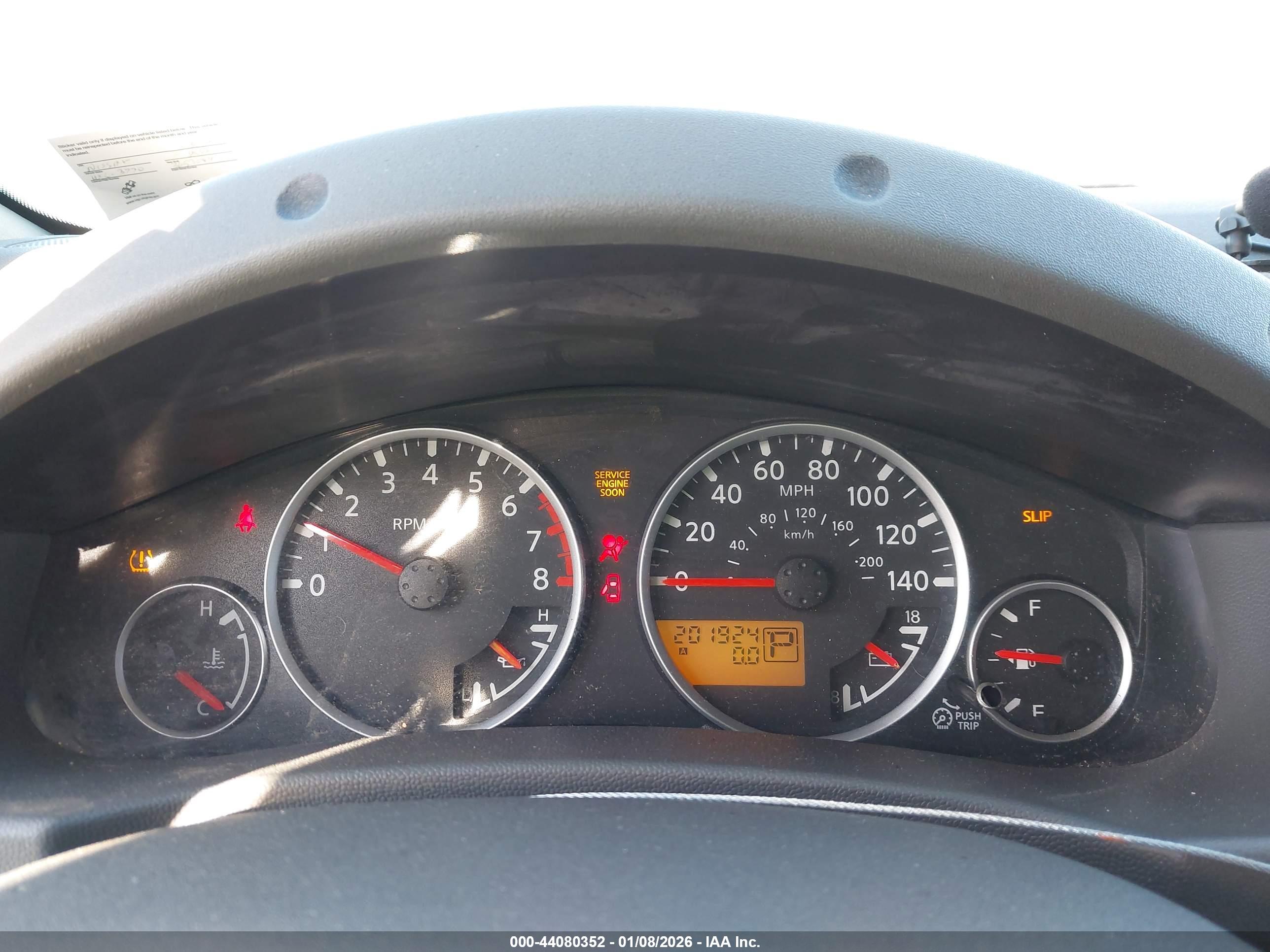 NISSAN FRONTIER image 7