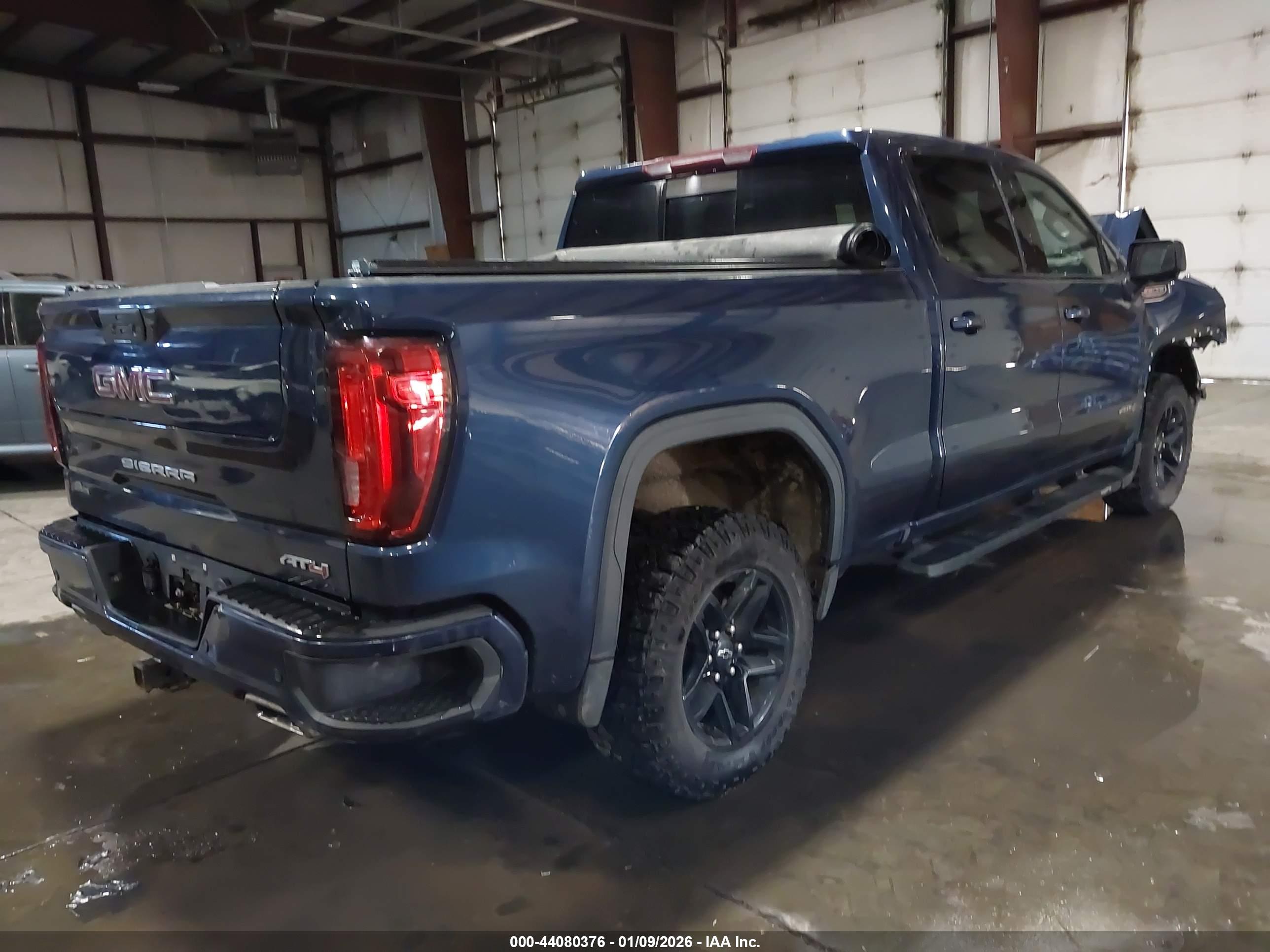 GMC SIERRA image 4