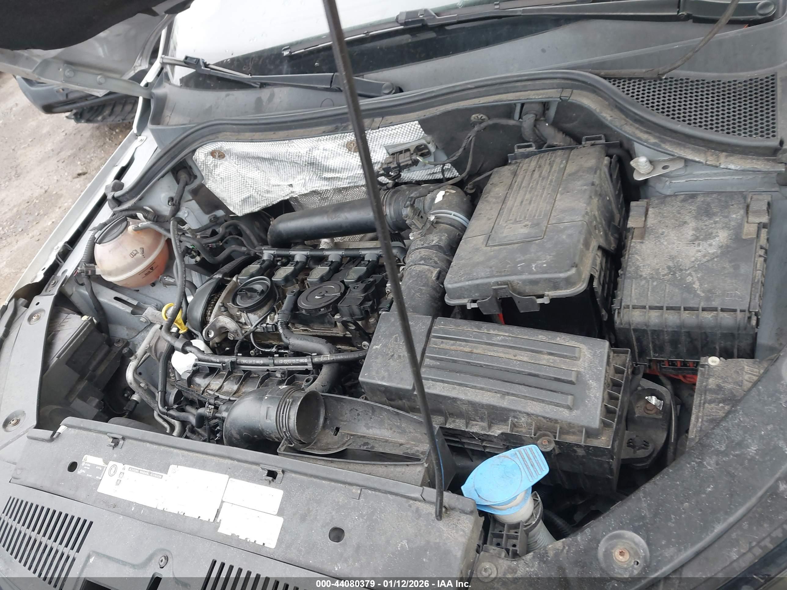 VOLKSWAGEN TIGUAN image 10