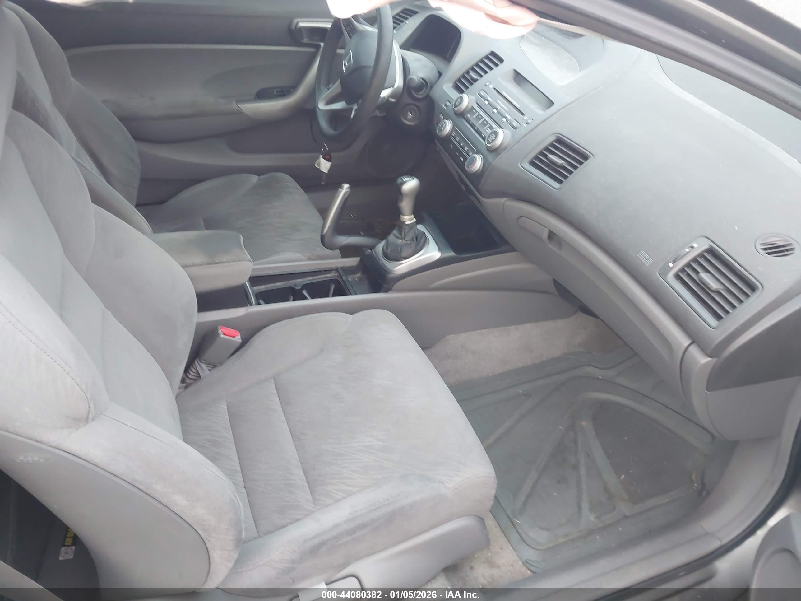 HONDA CIVIC image 5