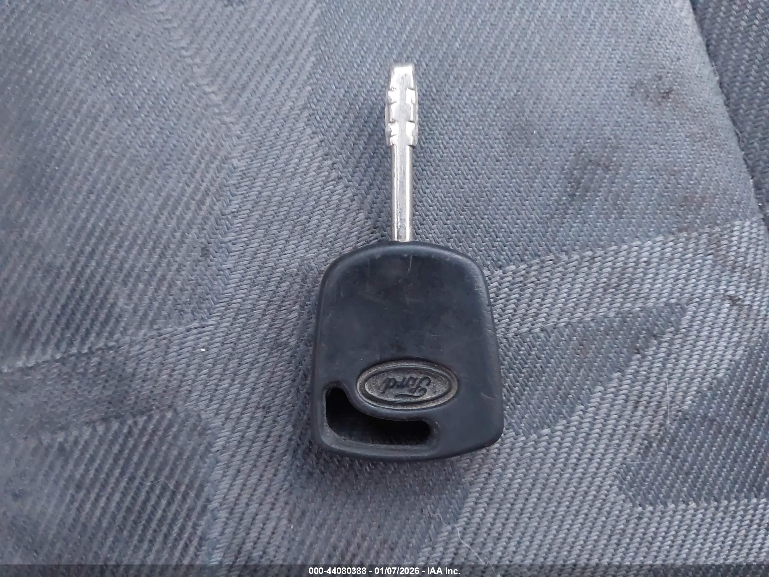 FORD TRANSIT image 11