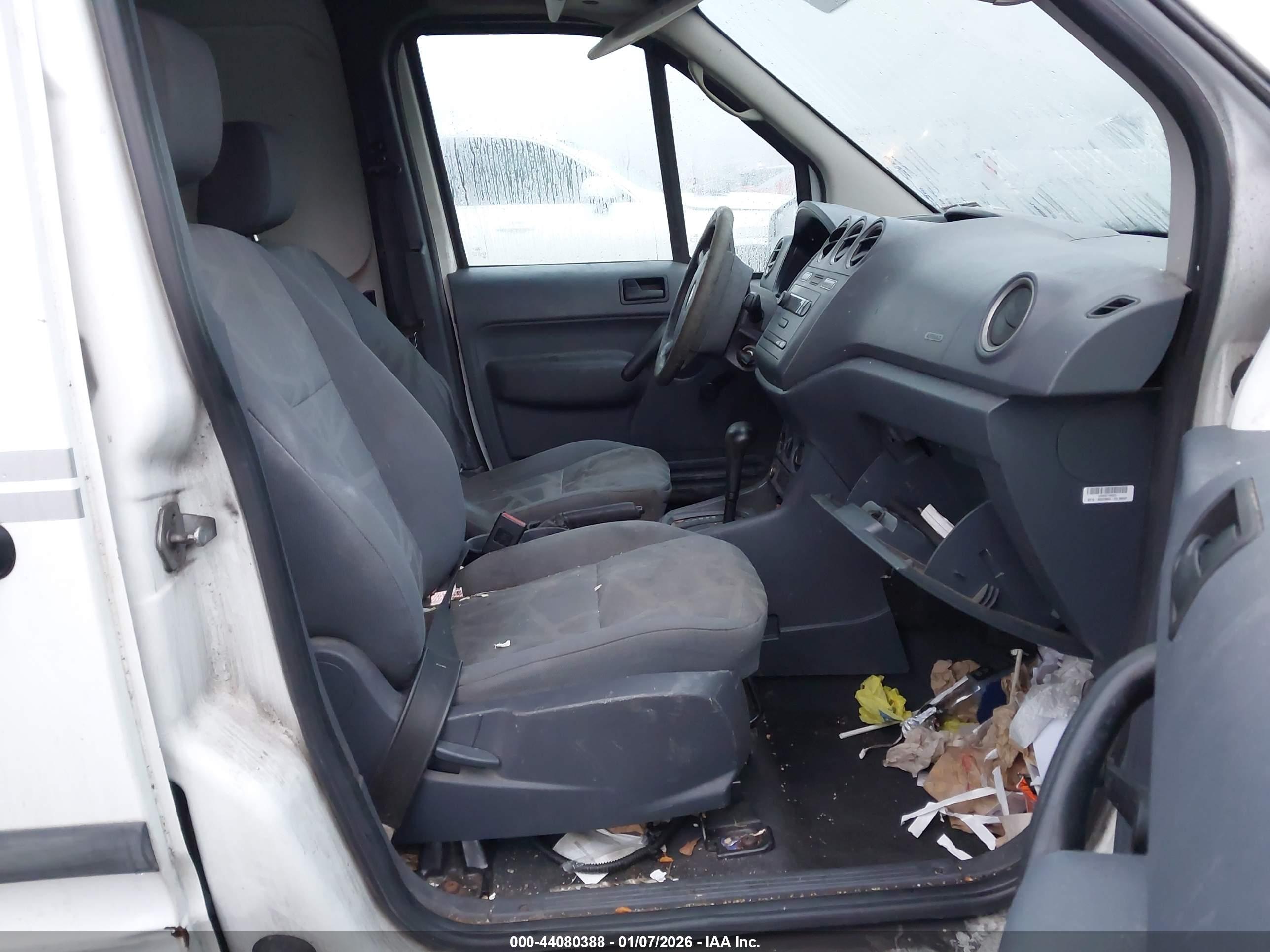 FORD TRANSIT image 5