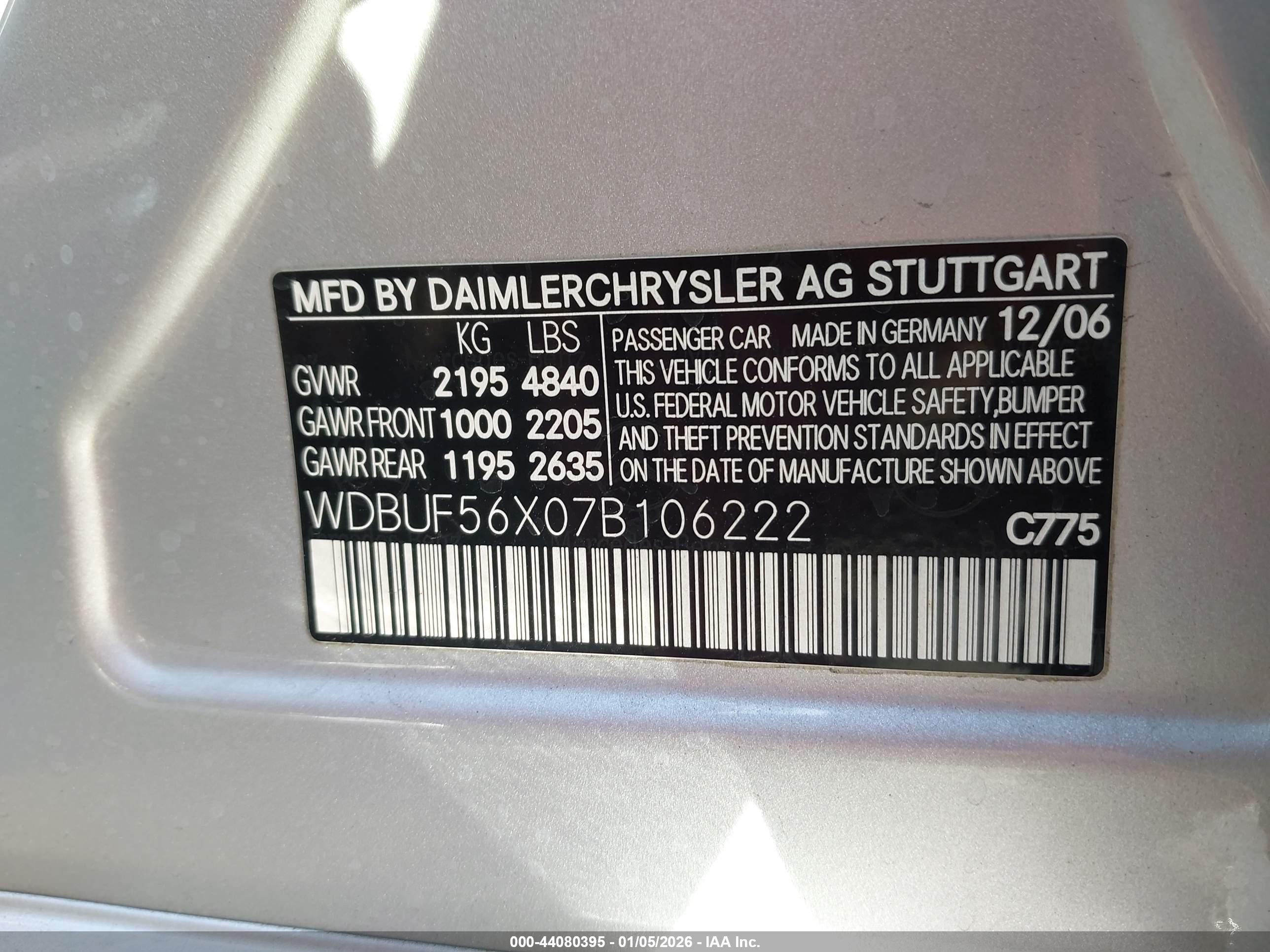 MERCEDES-BENZ E image 9