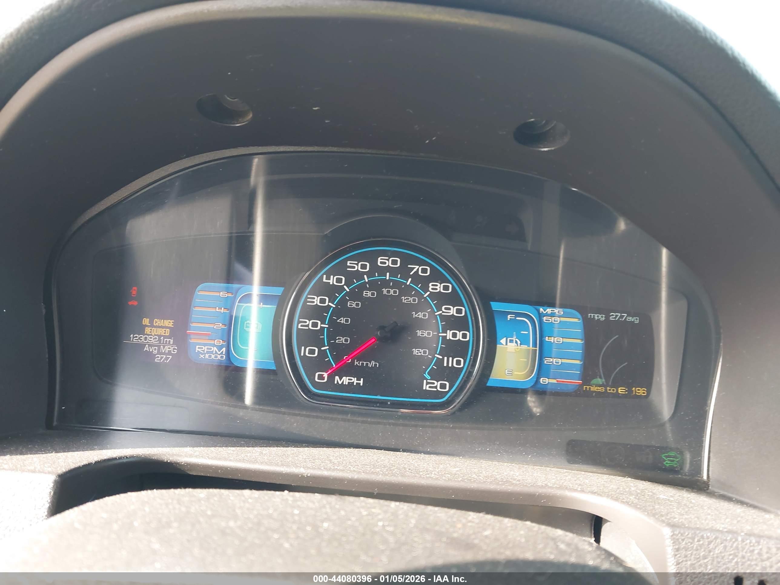 FORD FUSION image 7