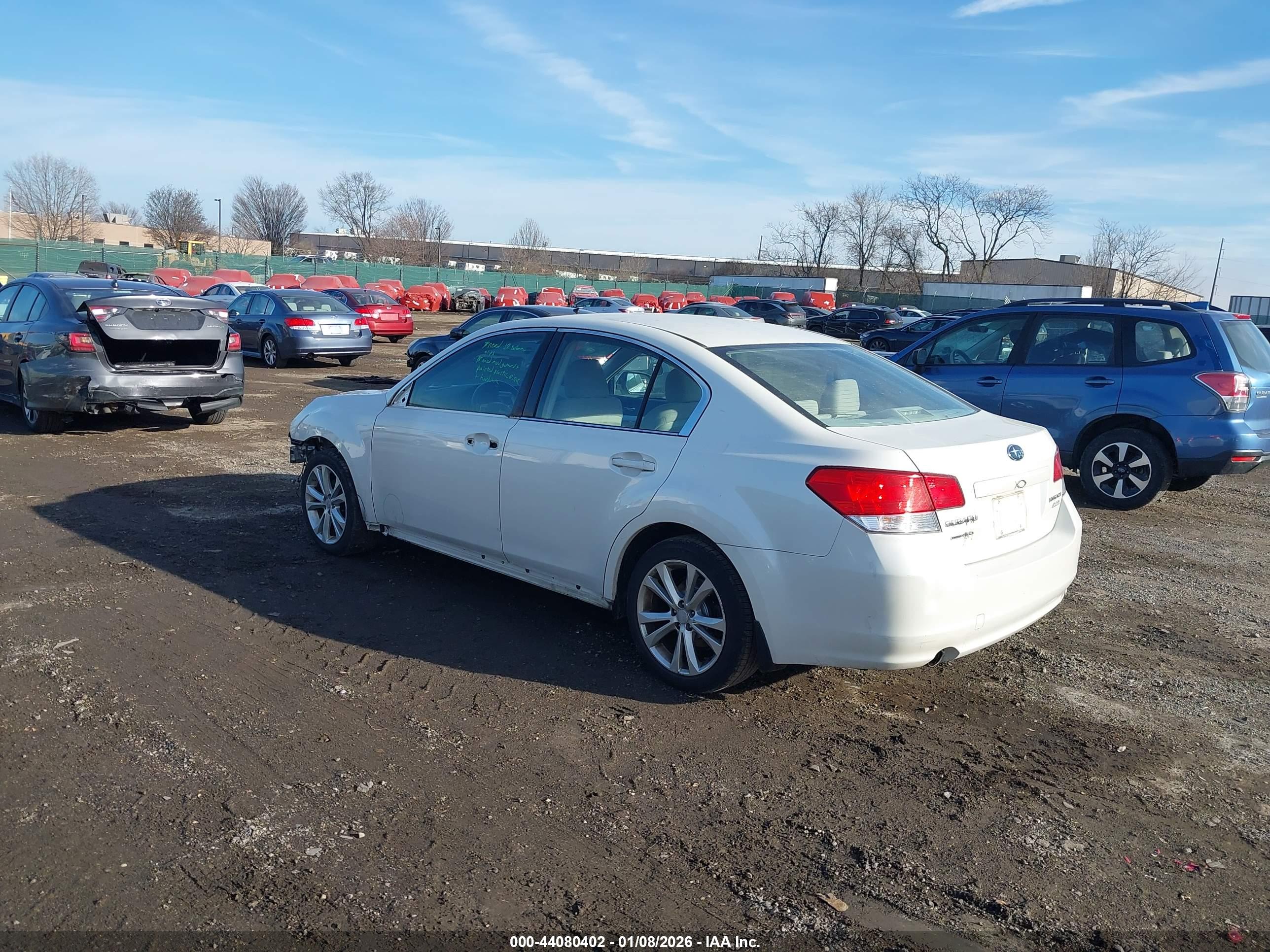 SUBARU LEGACY image 3