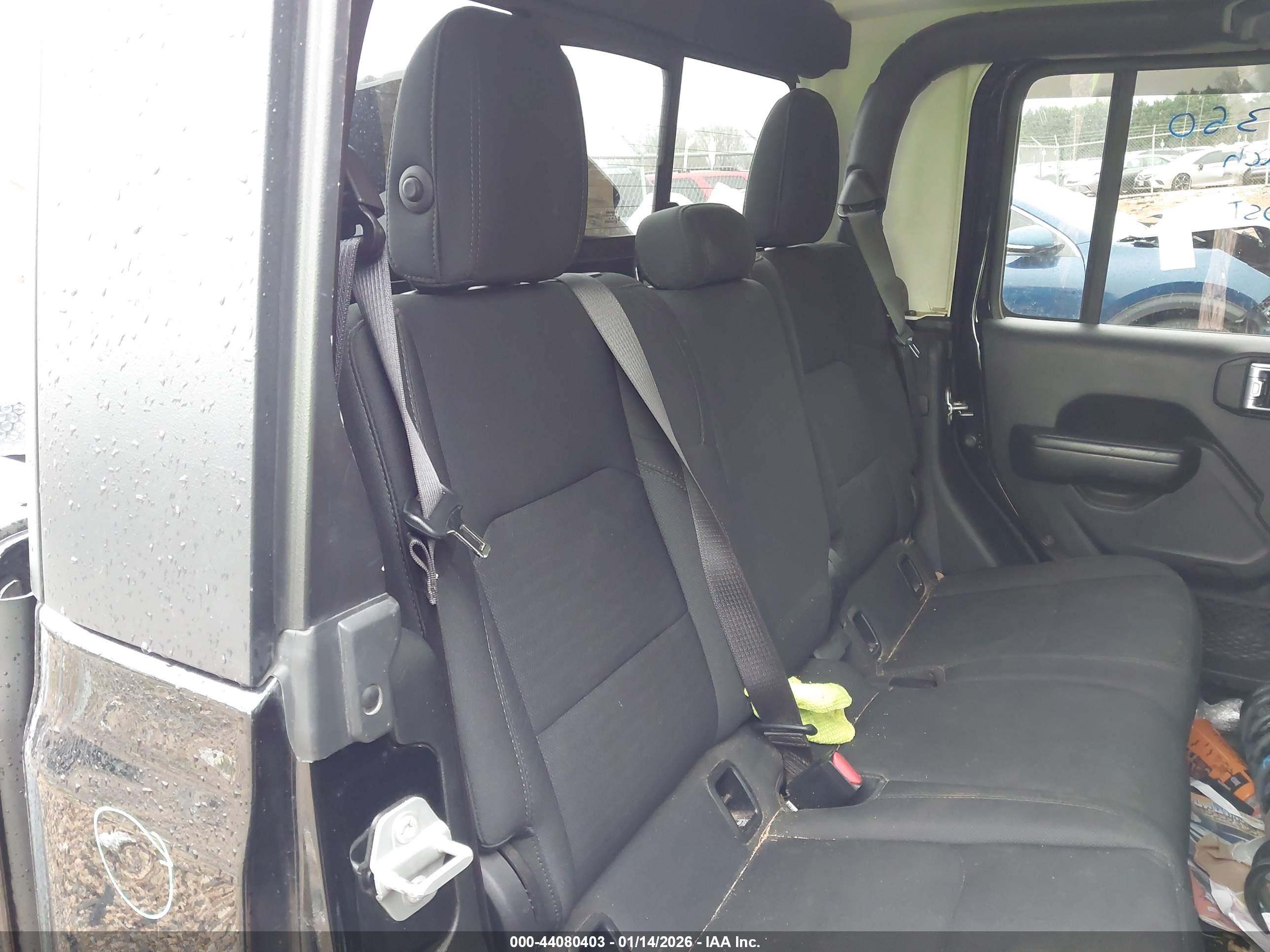 JEEP GLADIATOR image 8