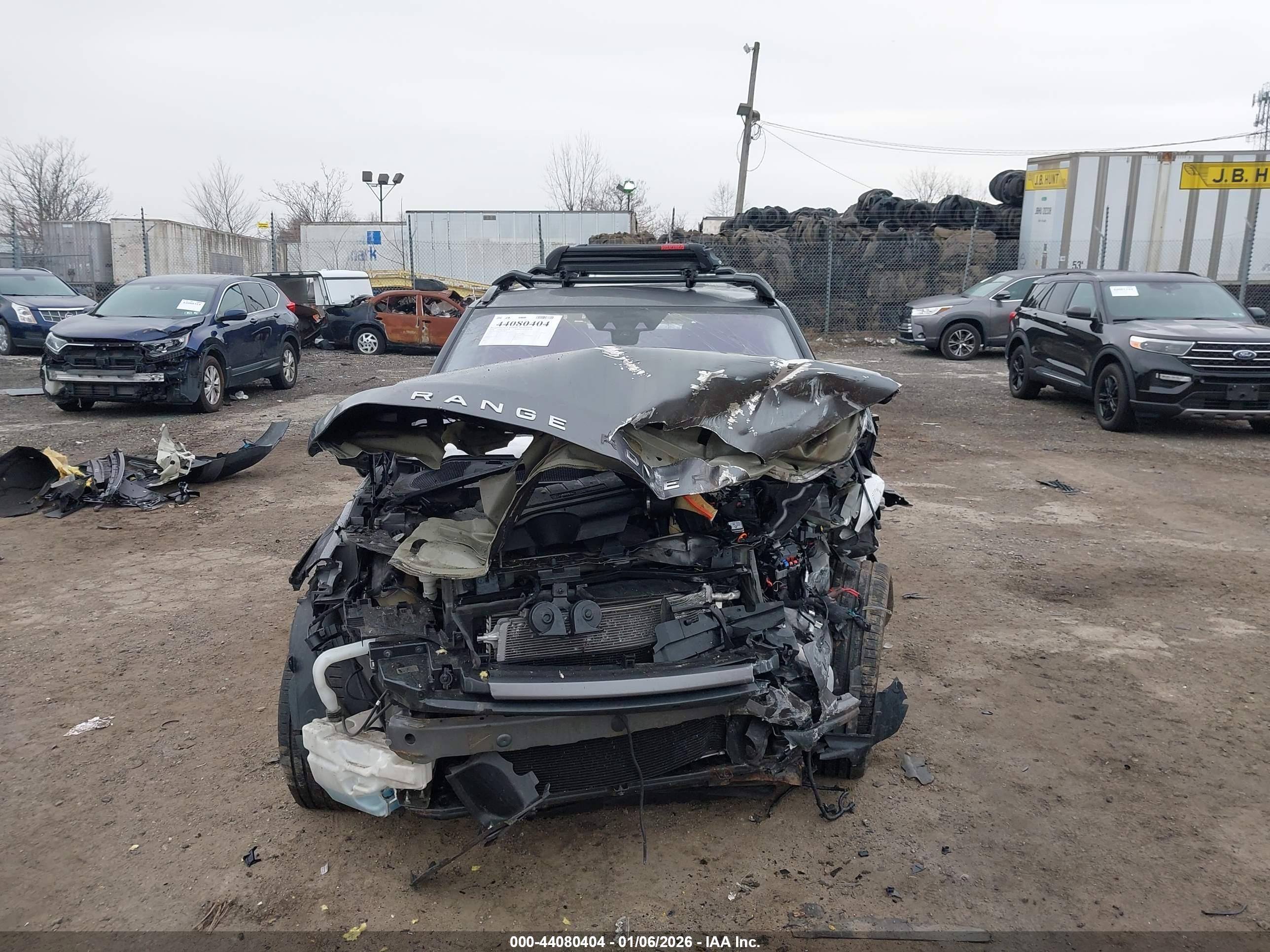 LAND ROVER image 6