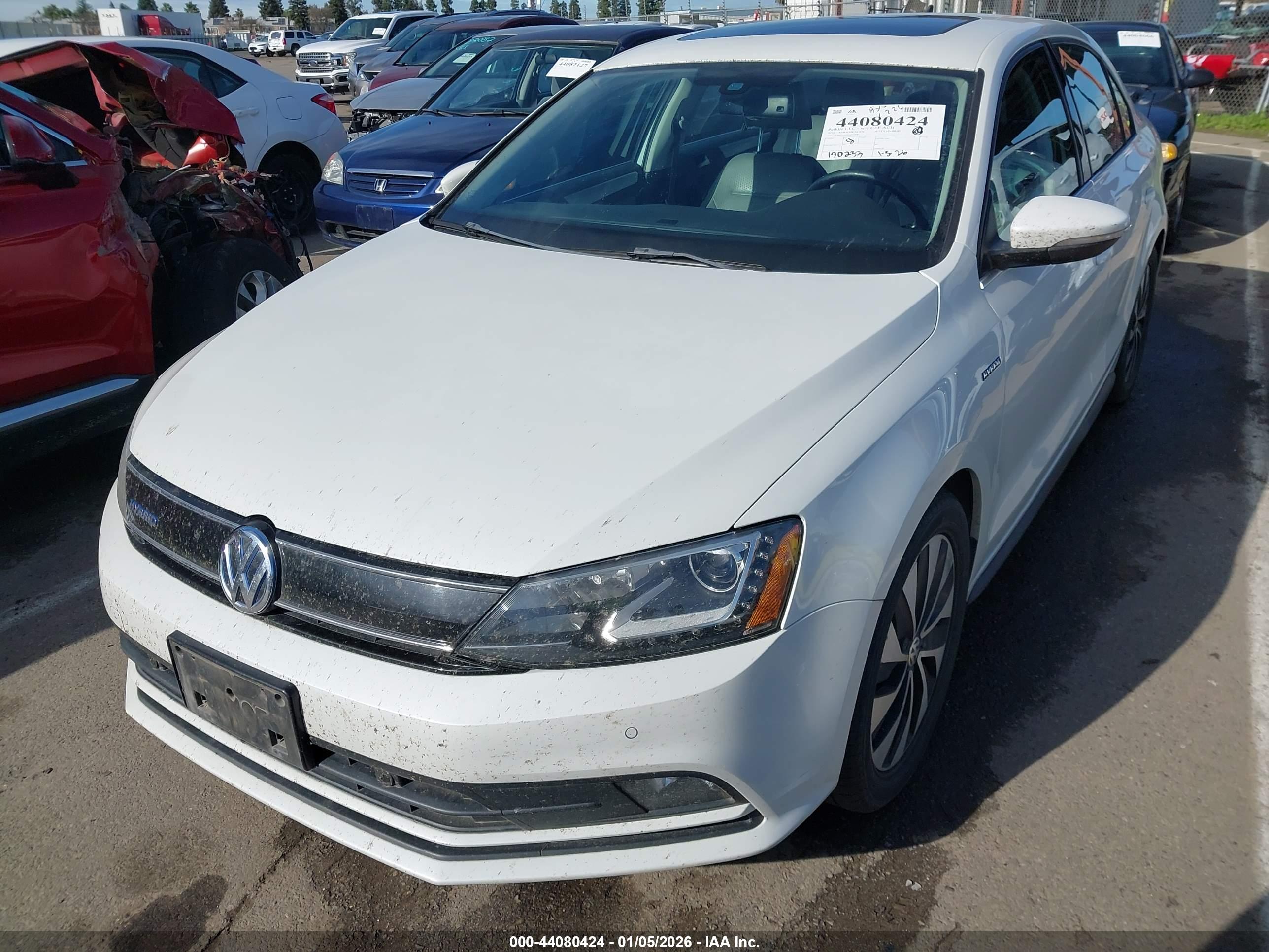 VOLKSWAGEN JETTA image 6