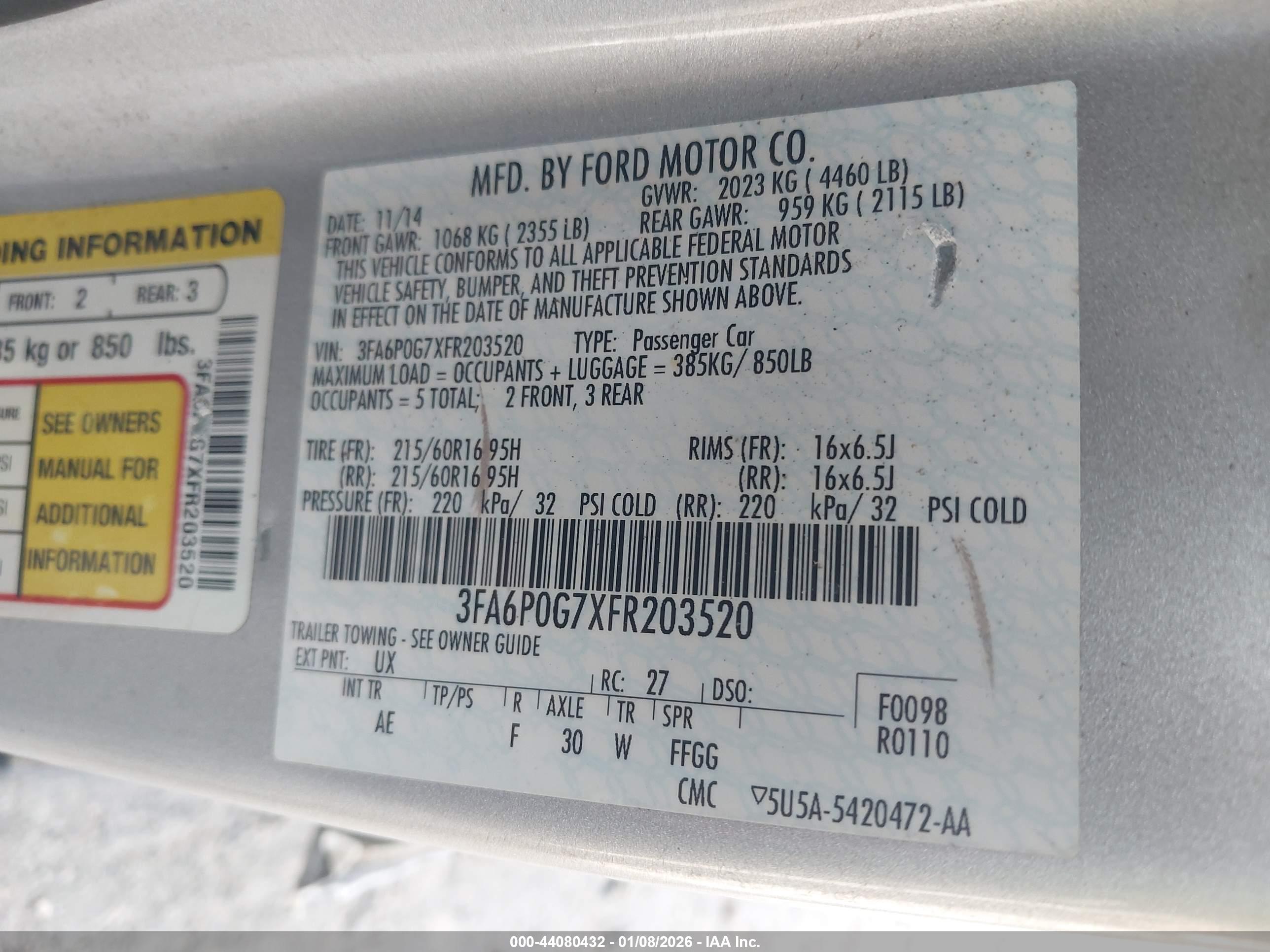 FORD FUSION image 9