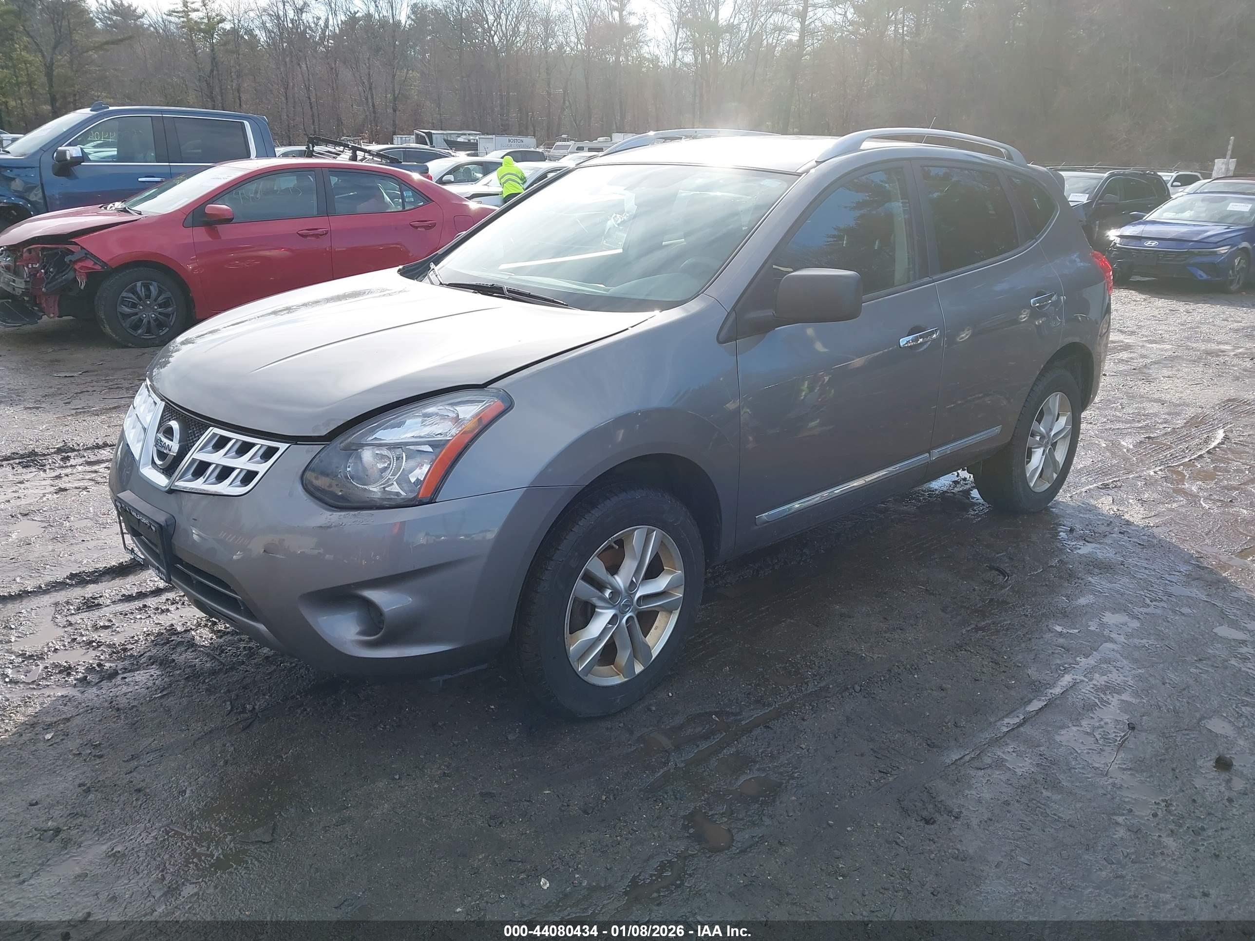 NISSAN ROGUE image 2