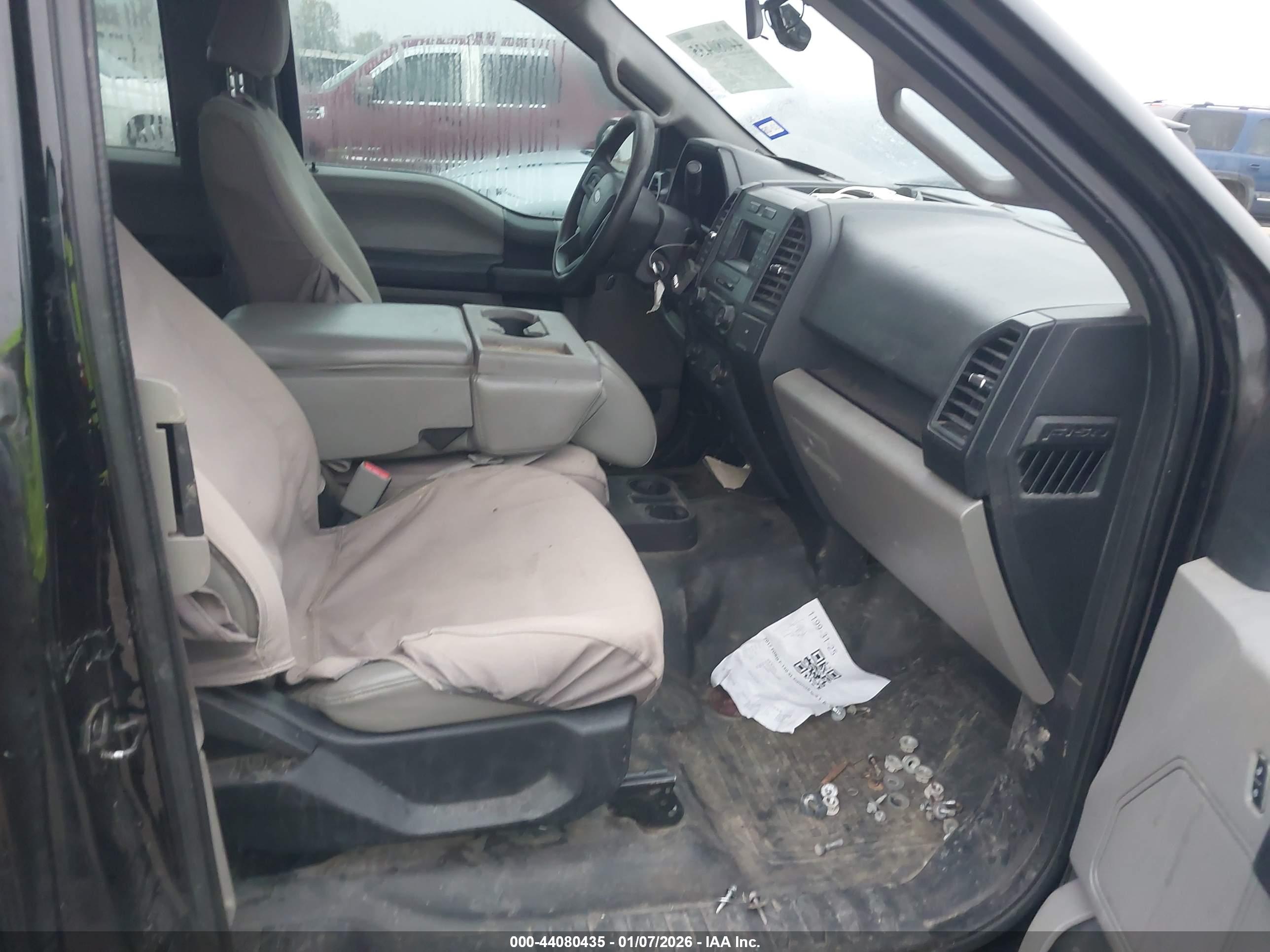 FORD F-150 image 5