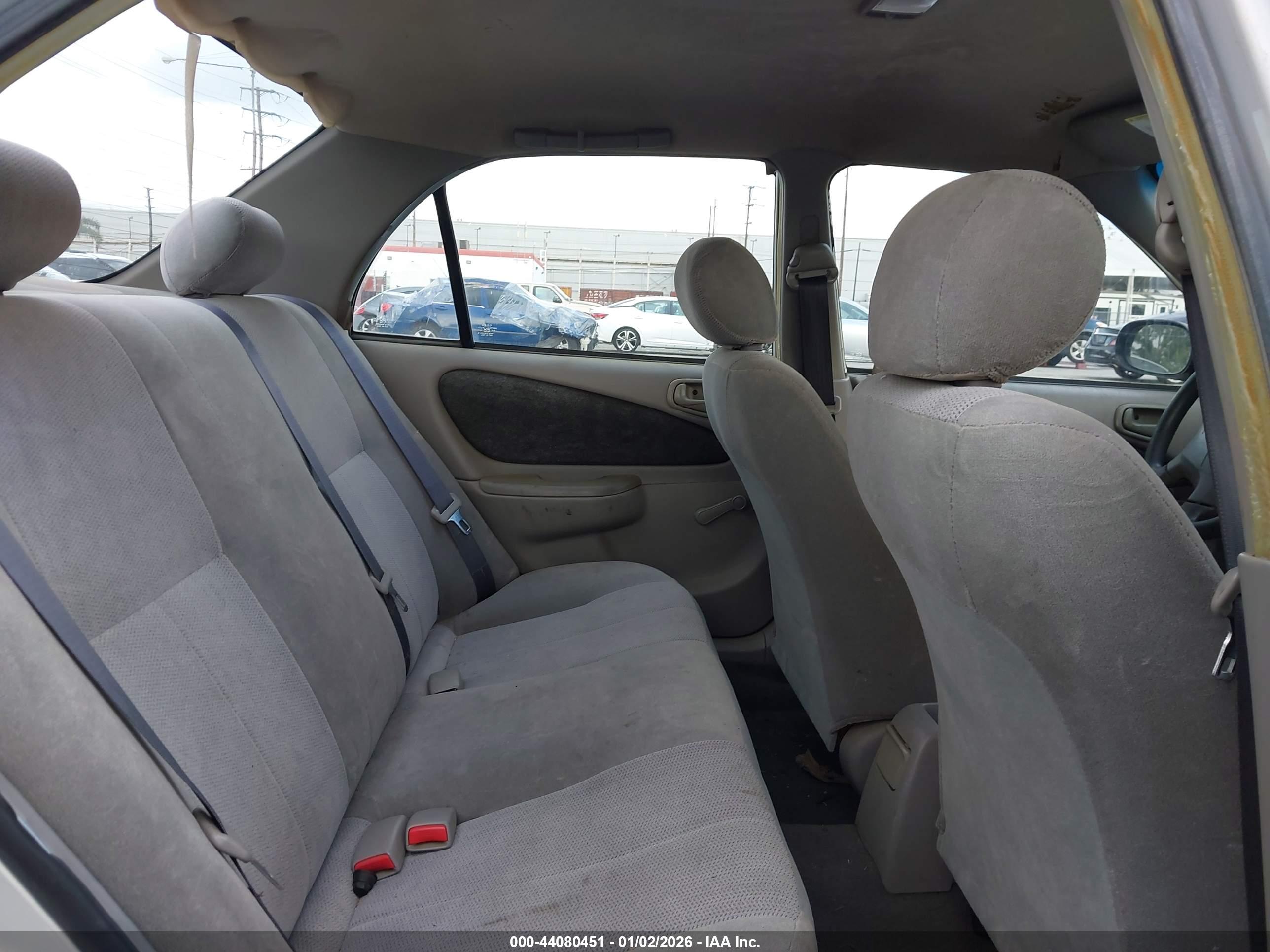 TOYOTA COROLLA image 8