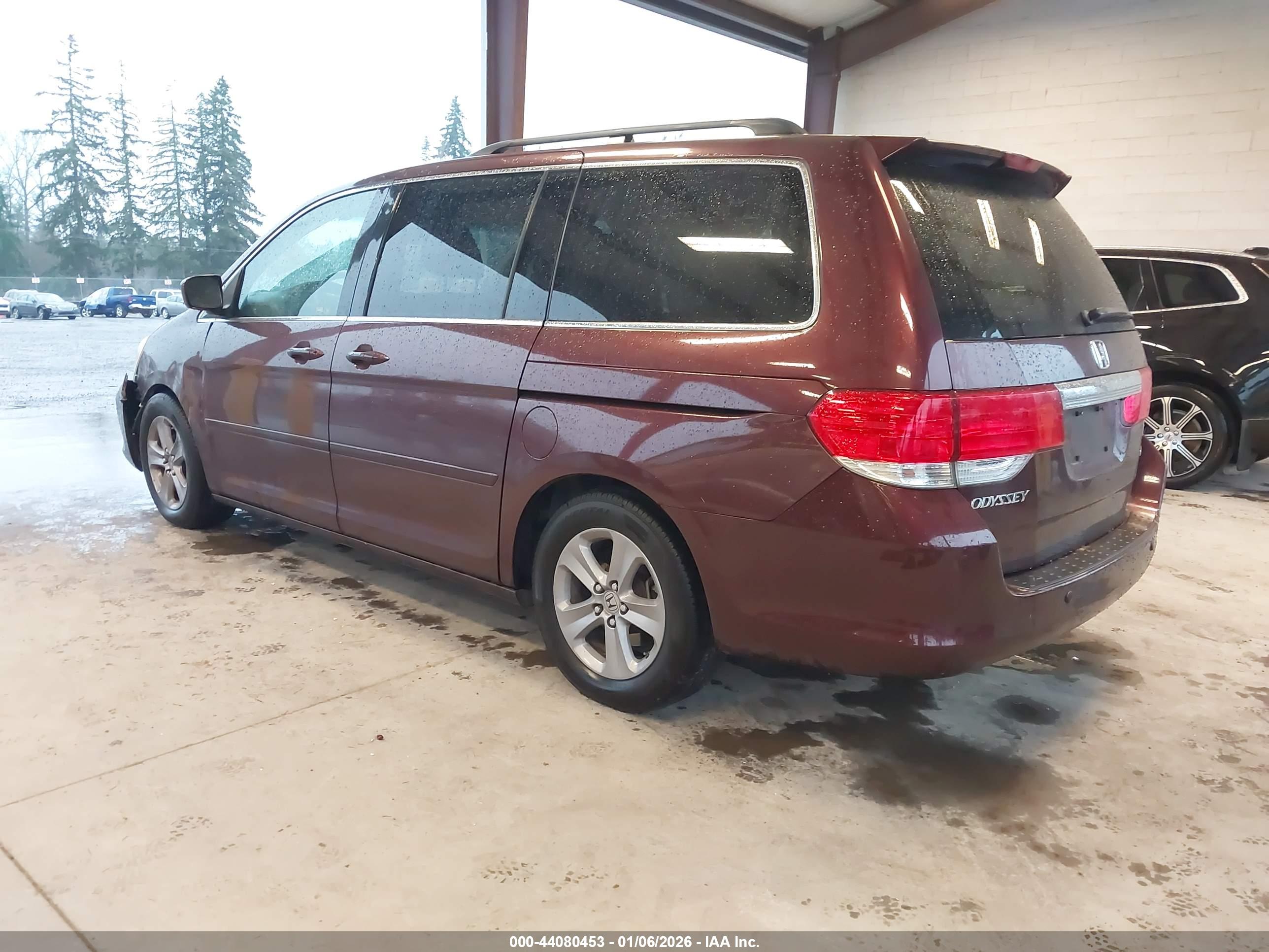 HONDA ODYSSEY image 3