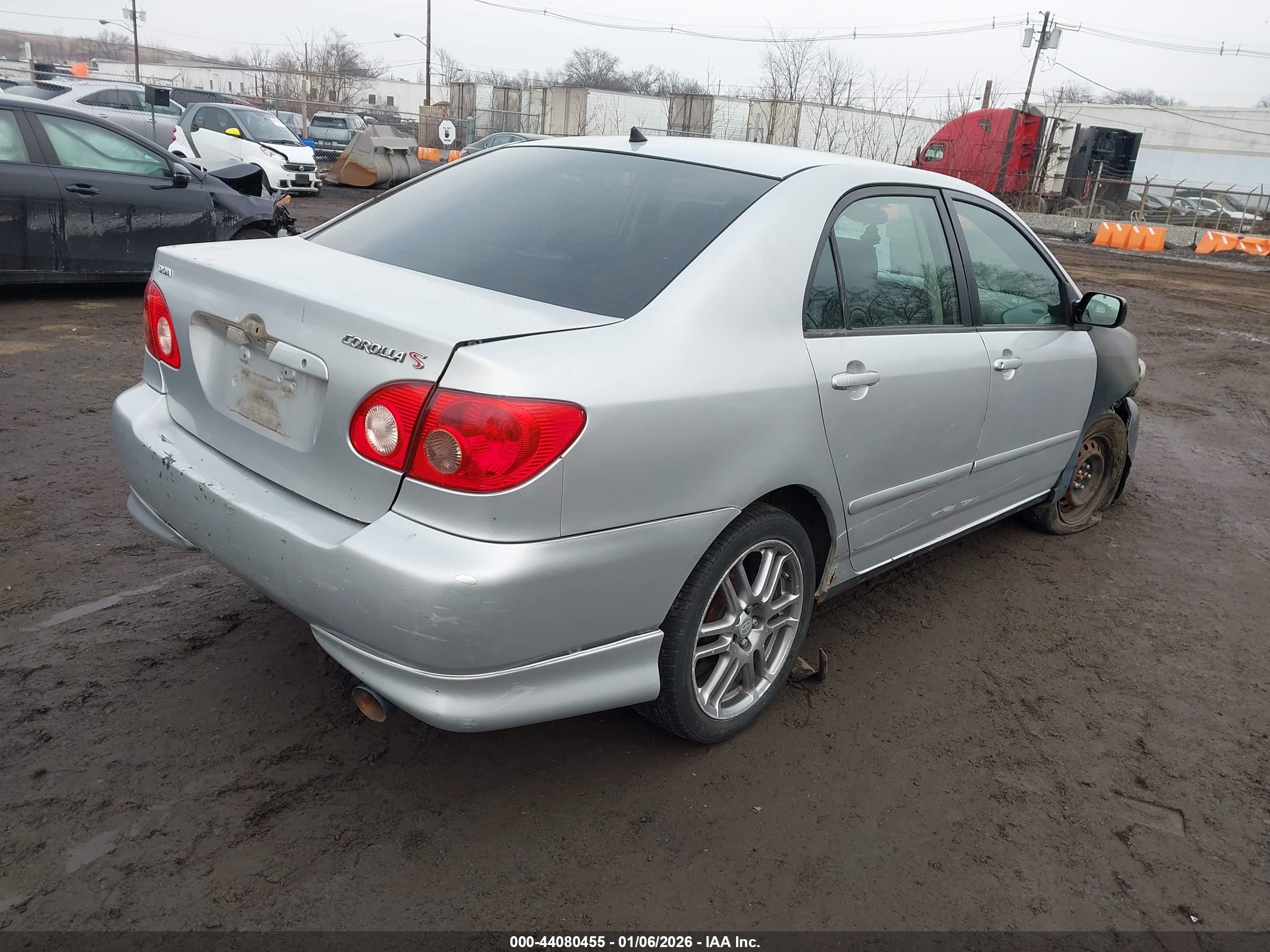 TOYOTA COROLLA image 4