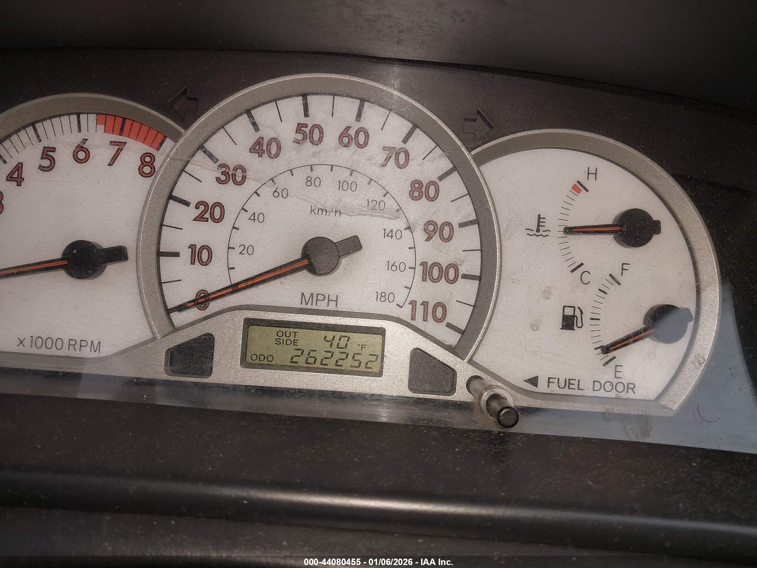 TOYOTA COROLLA image 7