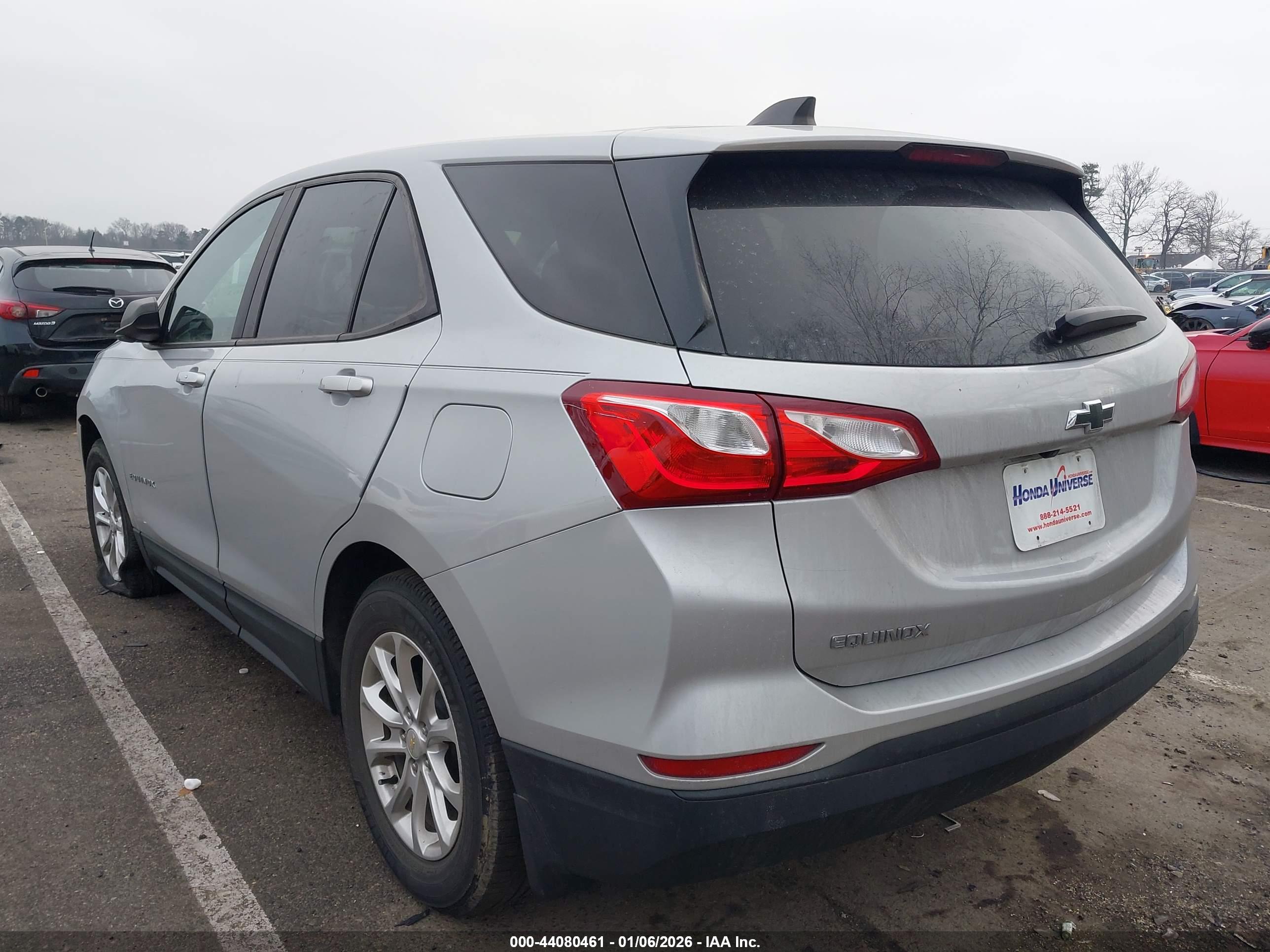 CHEVROLET EQUINOX image 3