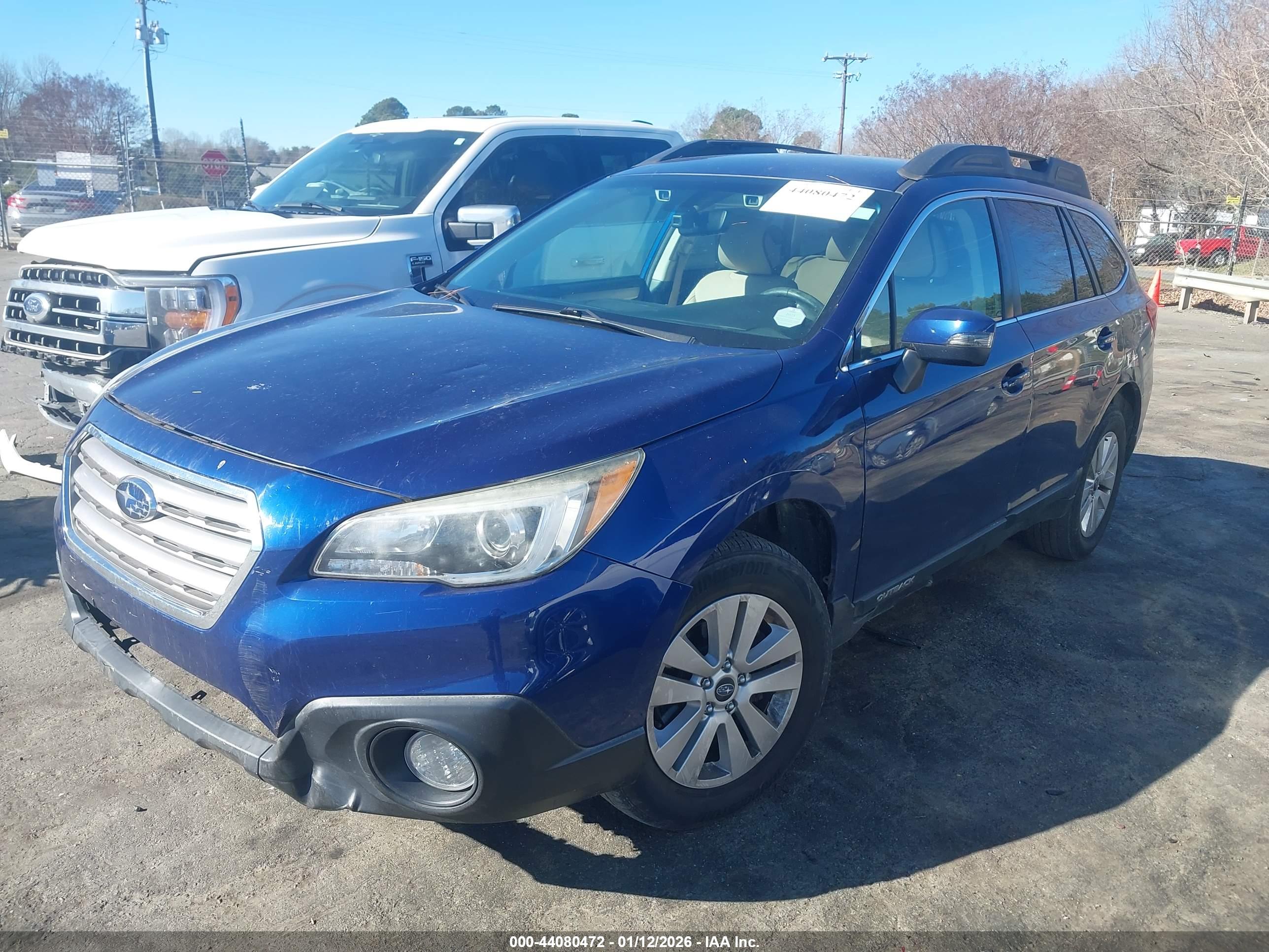 SUBARU OUTBACK image 2