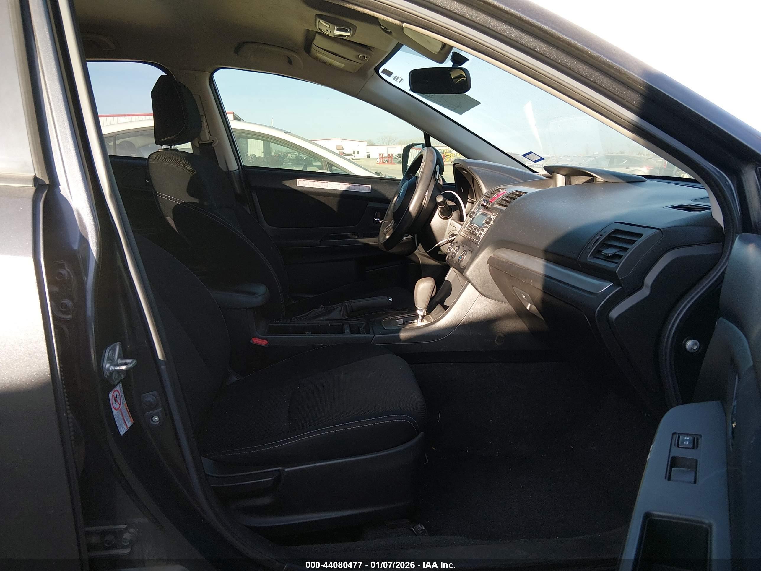 SUBARU XV image 5