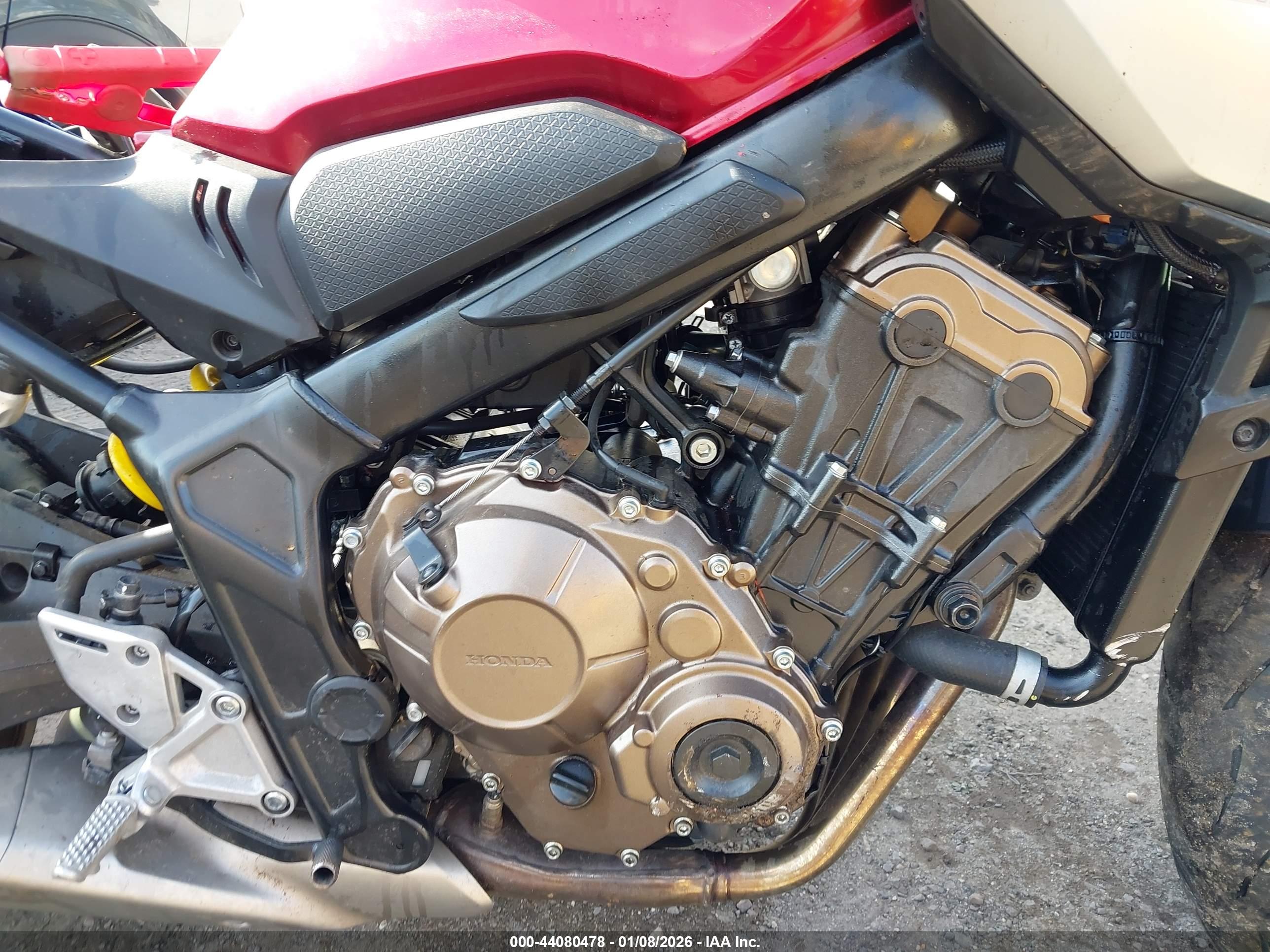 HONDA CB650 image 8