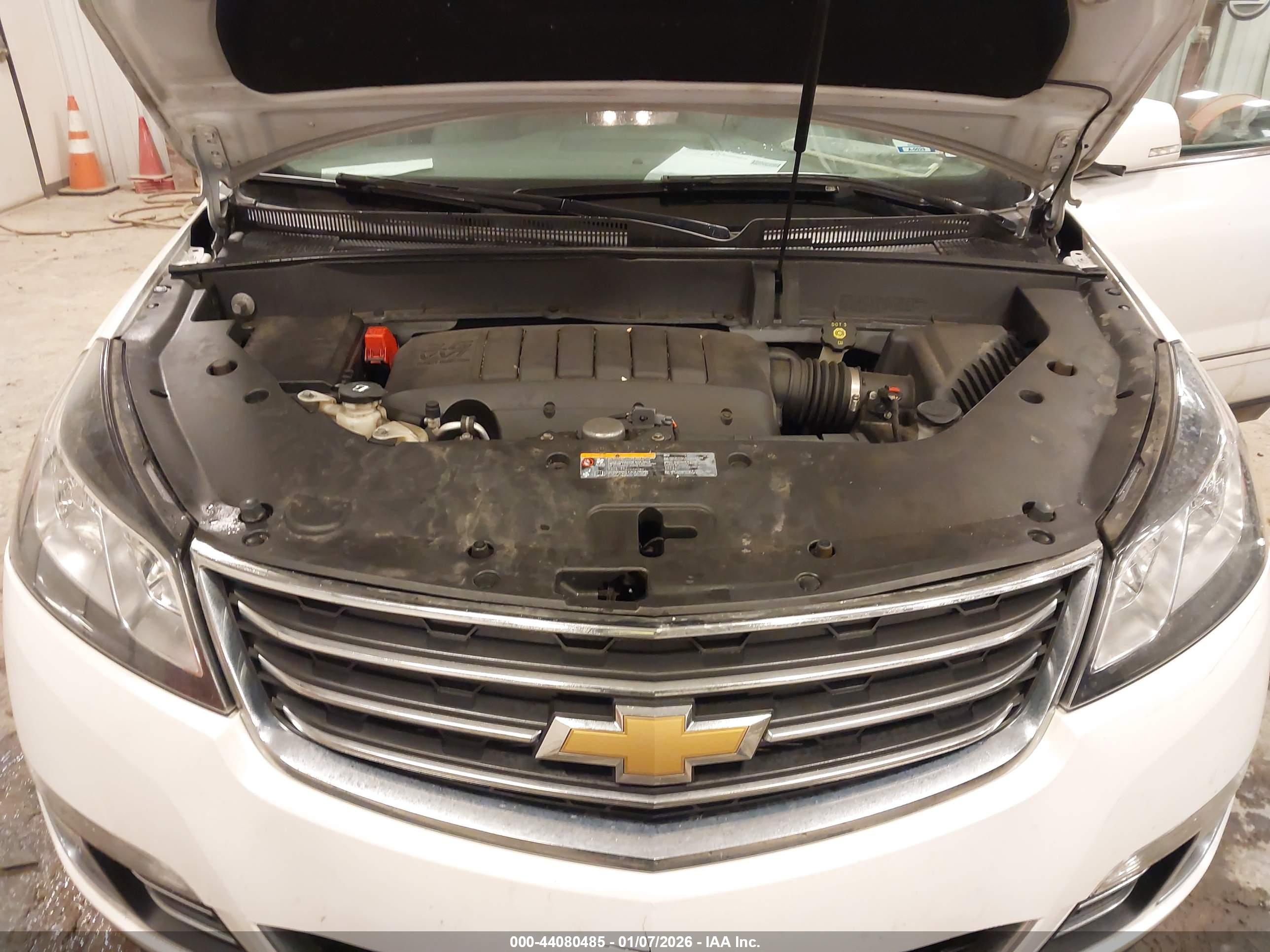 CHEVROLET TRAVERSE image 10
