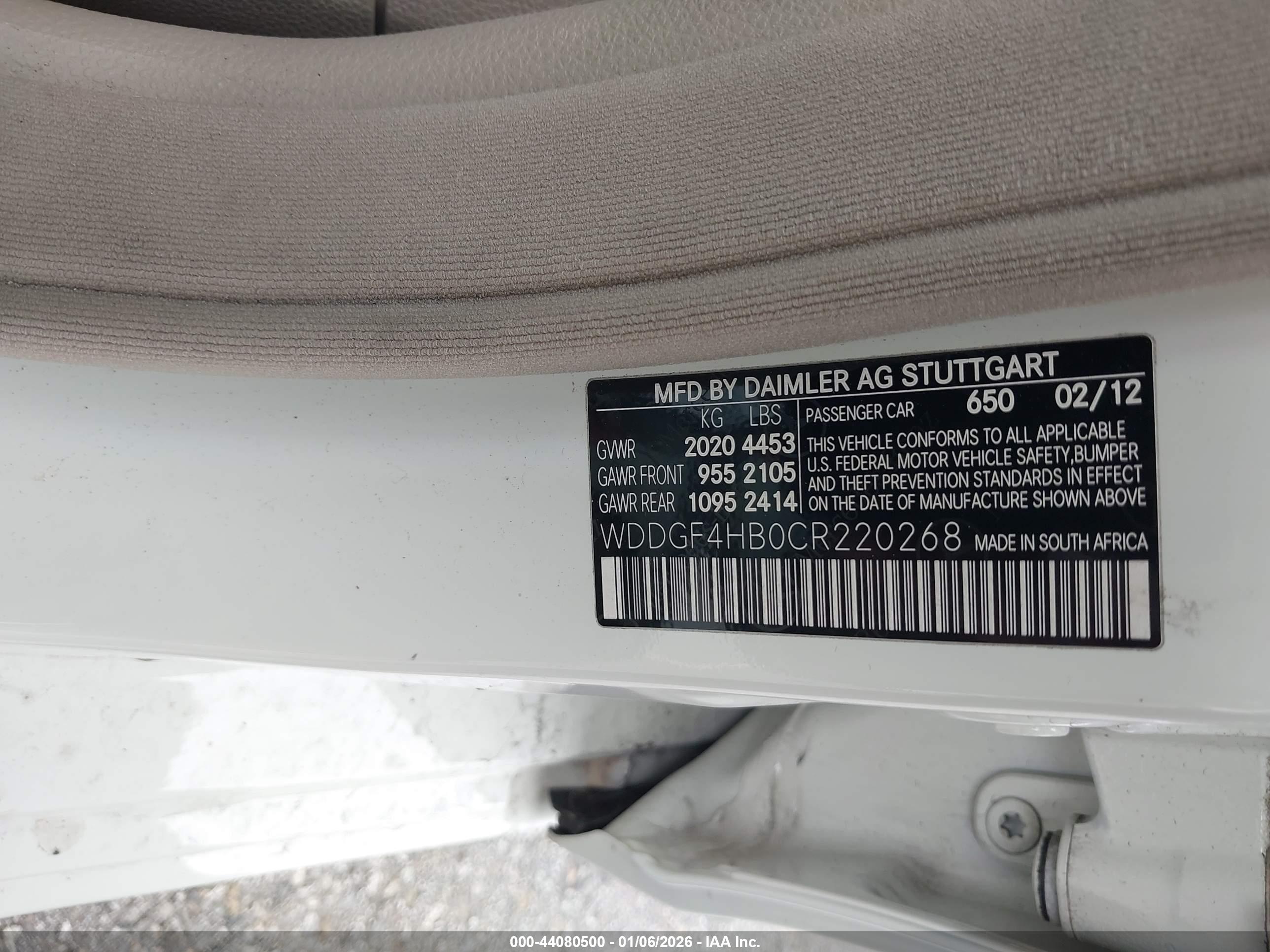 MERCEDES-BENZ C image 9