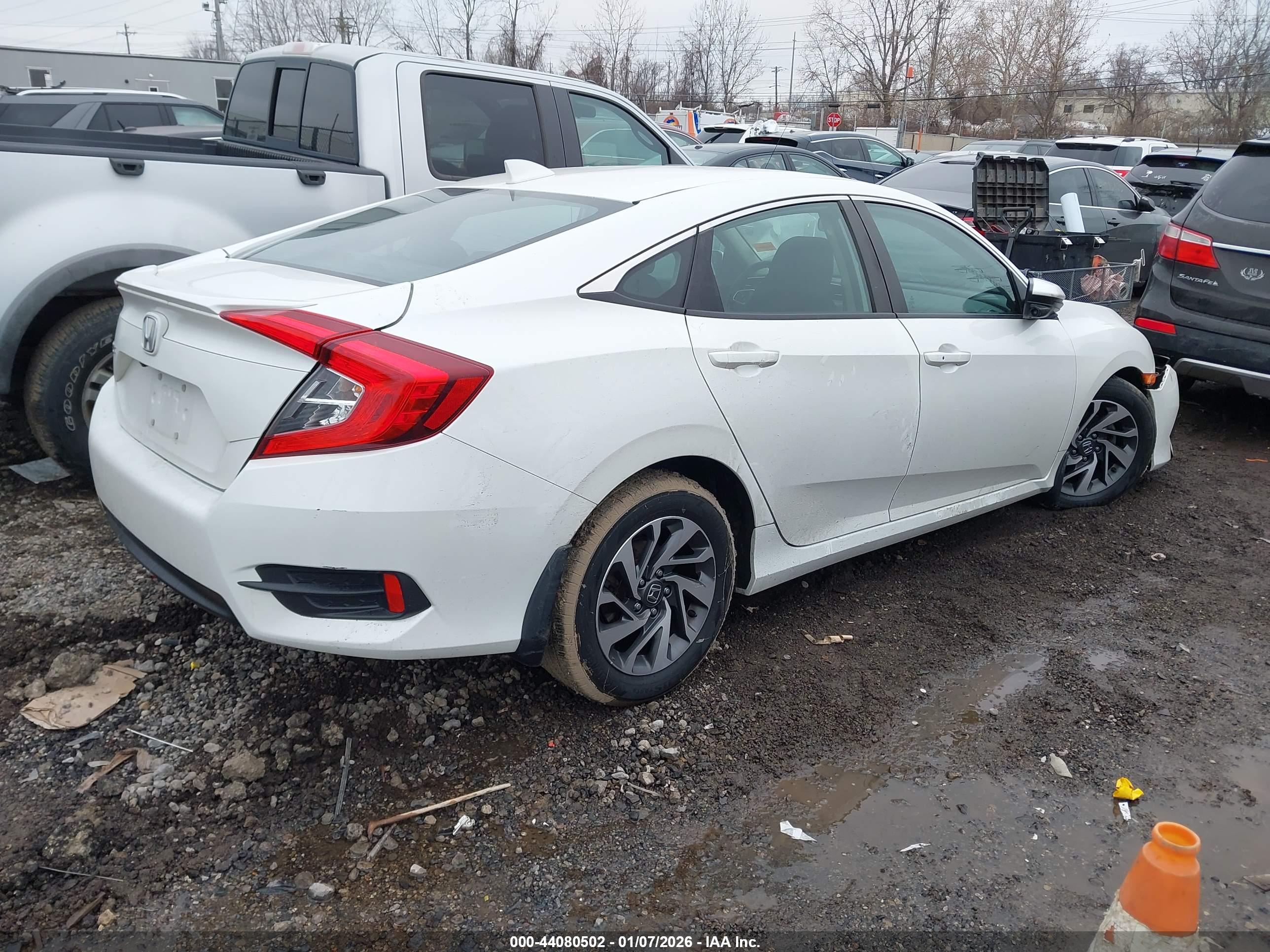 HONDA CIVIC image 4