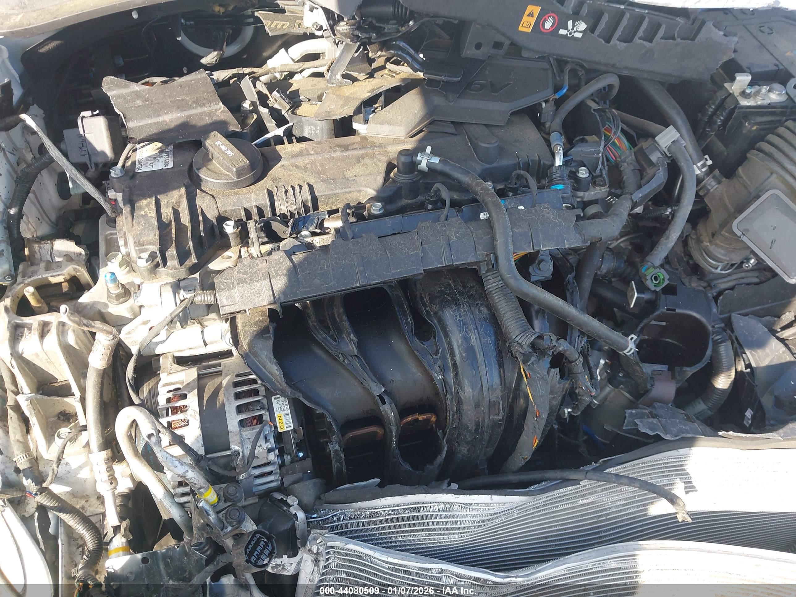 HYUNDAI ELANTRA image 10