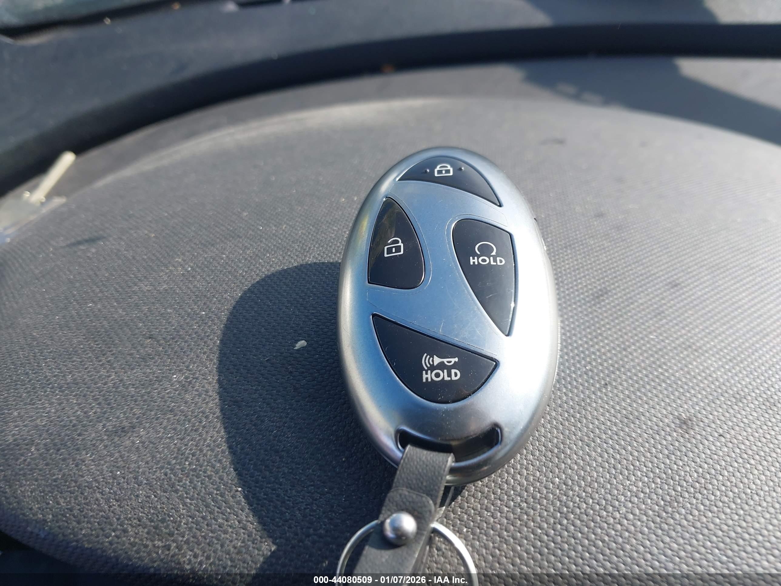 HYUNDAI ELANTRA image 11