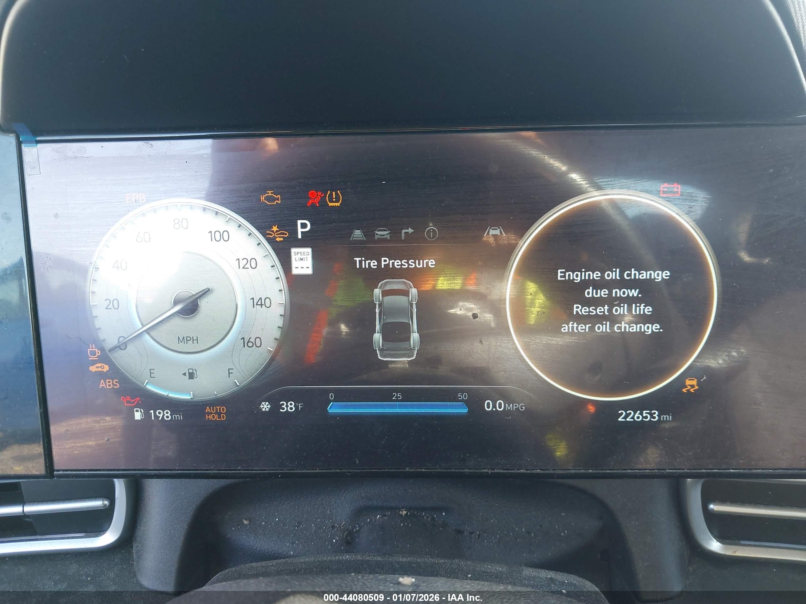 HYUNDAI ELANTRA image 7